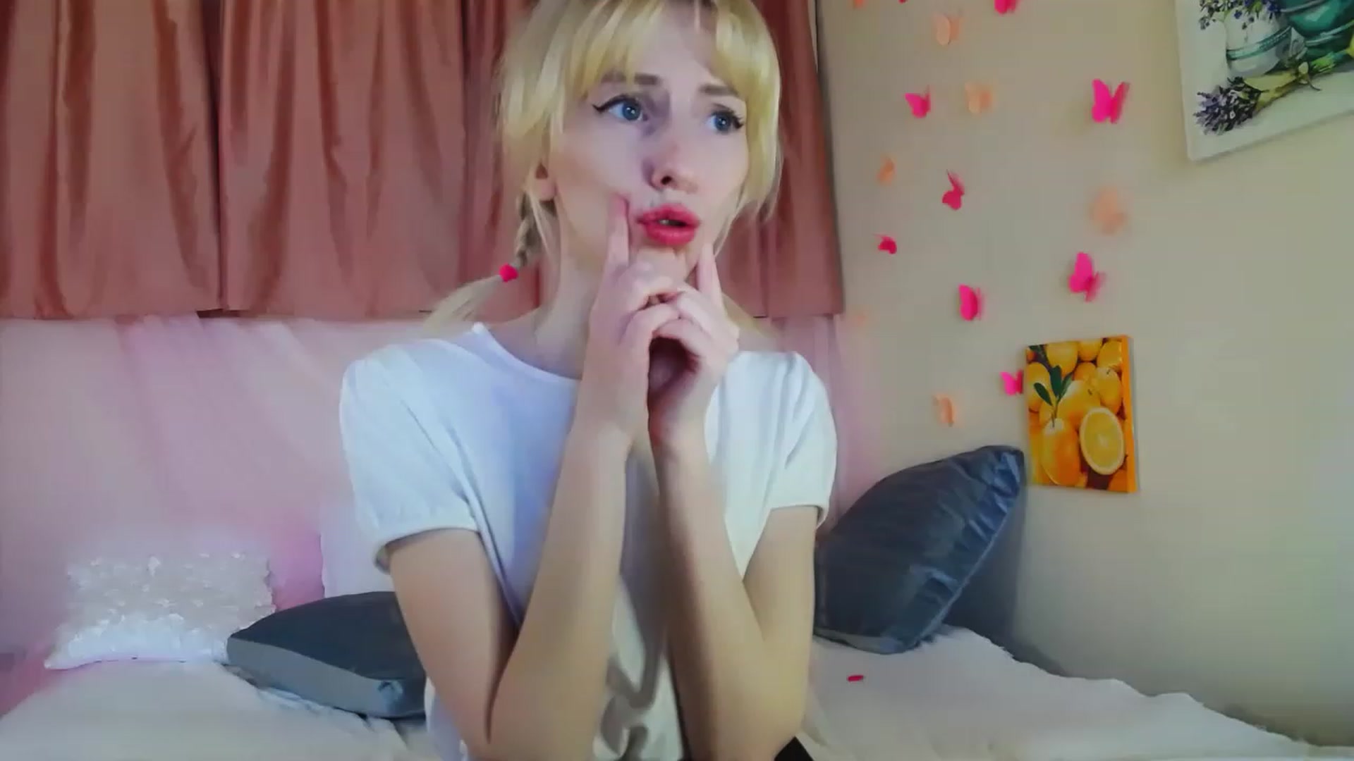 Gallery image thumbnail from PetitePrincez's myfreecams stream on, 05/27/2023, 16:22 image 7 of 20