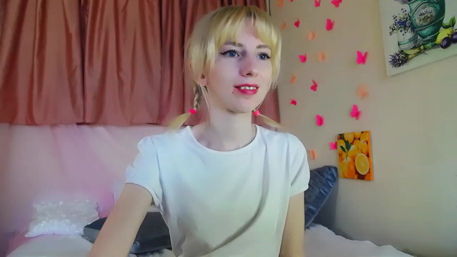 Gallery image thumbnail from PetitePrincez's myfreecams stream on, 05/27/2023, 16:22 image 17 of 20