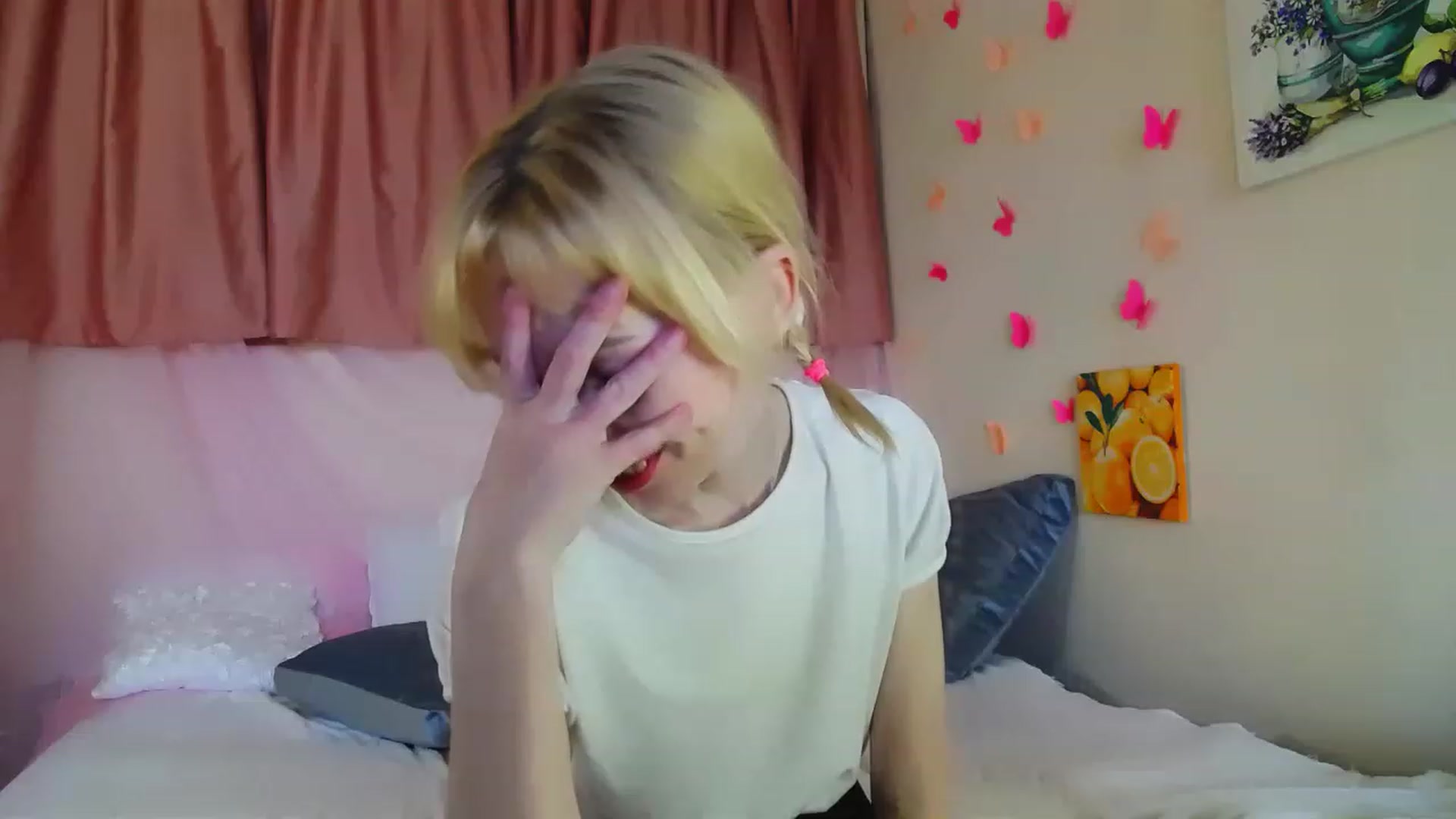 Gallery image thumbnail from PetitePrincez's myfreecams stream on, 05/27/2023, 16:22 image 15 of 20
