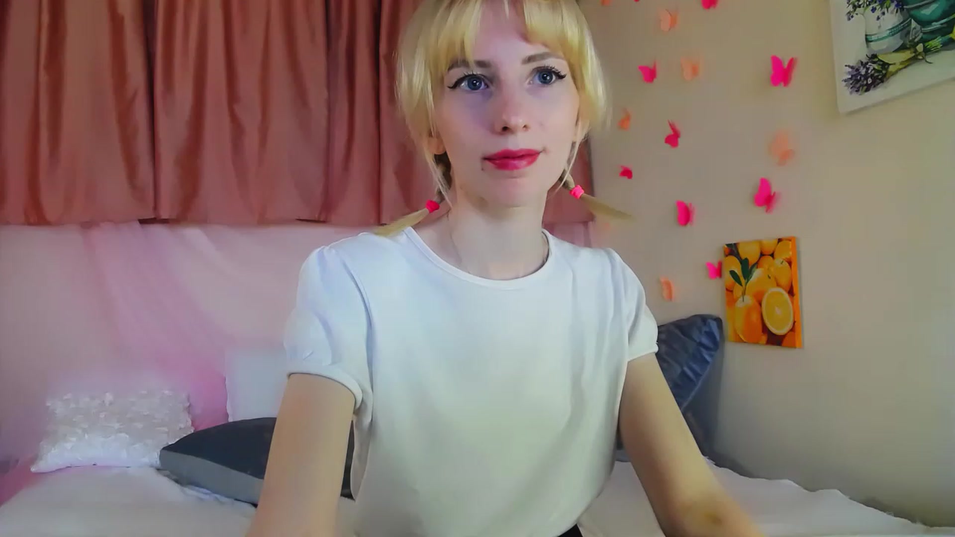 Gallery image thumbnail from PetitePrincez's myfreecams stream on, 05/27/2023, 16:22 image 10 of 20