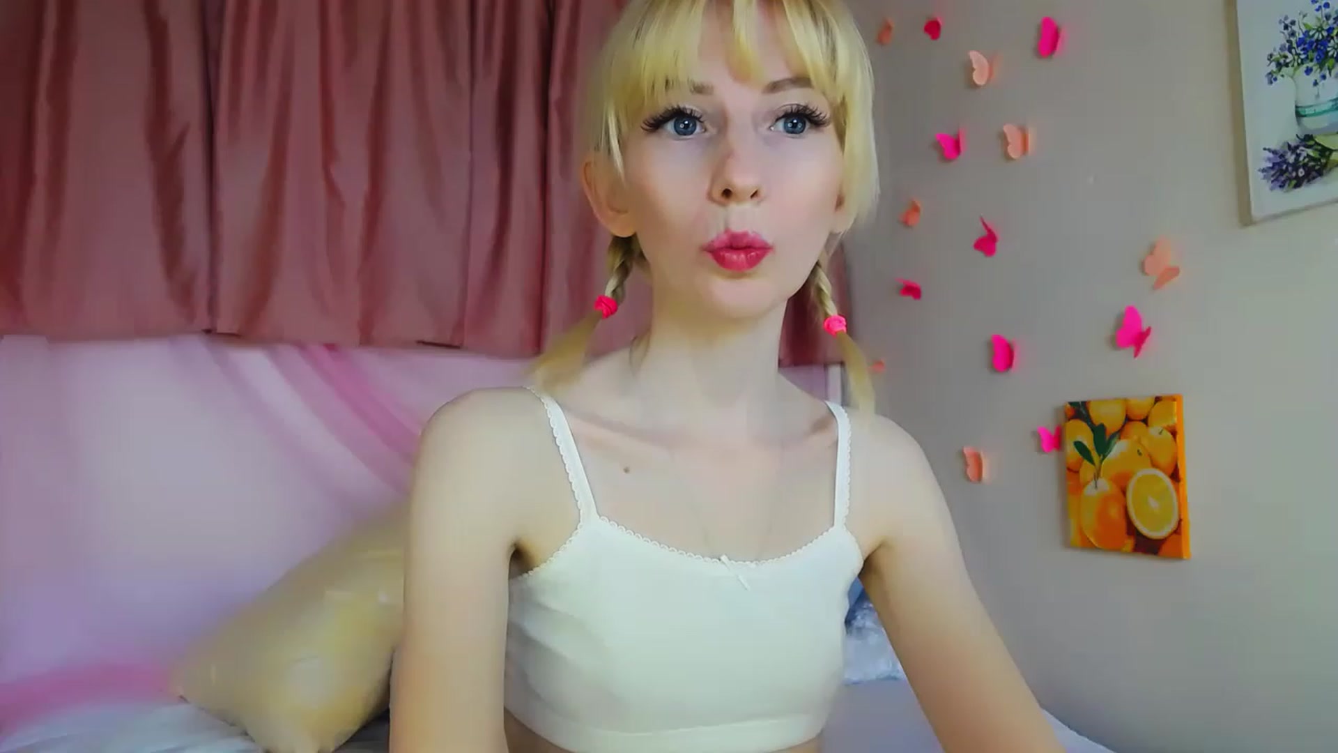 Gallery image thumbnail from PetitePrincez's myfreecams stream on, 06/03/2023, 14:11 image 13 of 20