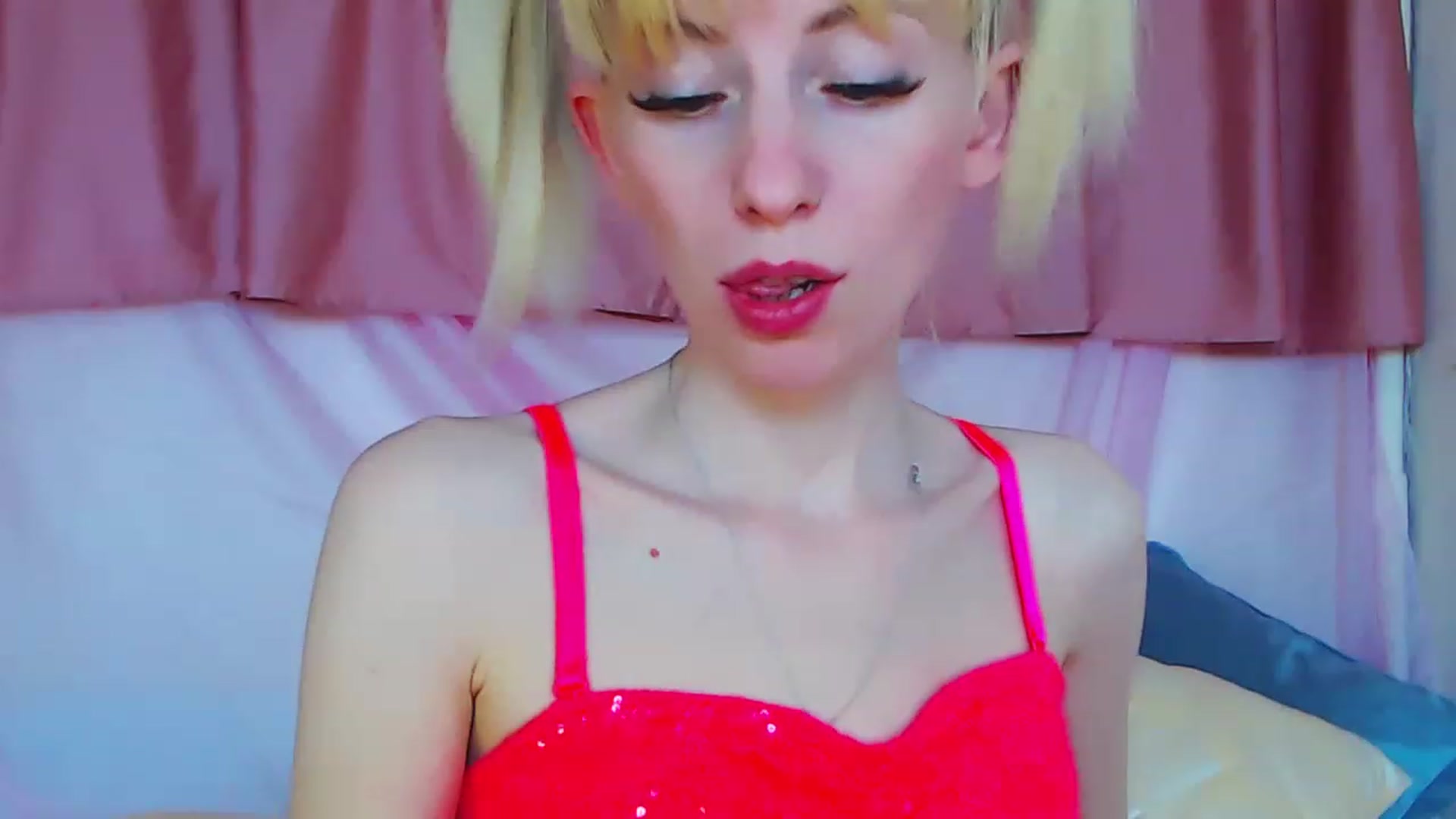 Gallery image thumbnail from PetitePrincez's myfreecams stream on, 06/04/2023, 14:18 image 3 of 20