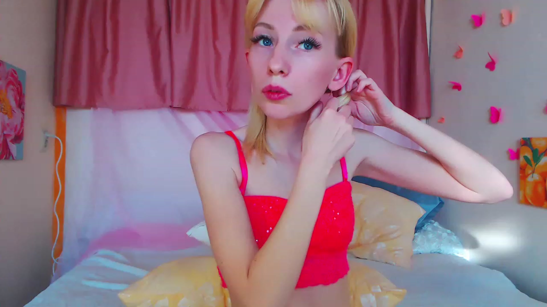 Gallery image thumbnail from PetitePrincez's myfreecams stream on, 06/04/2023, 16:56 image 8 of 20