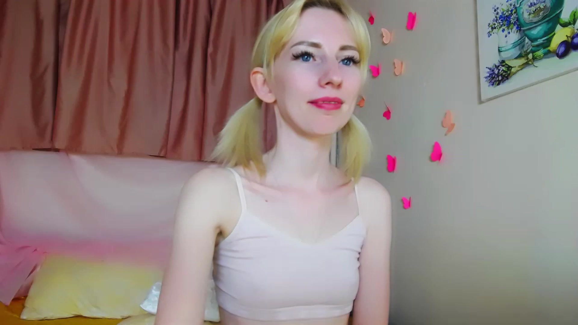Gallery image thumbnail from PetitePrincez's myfreecams stream on, 06/10/2023, 16:55 image 15 of 20