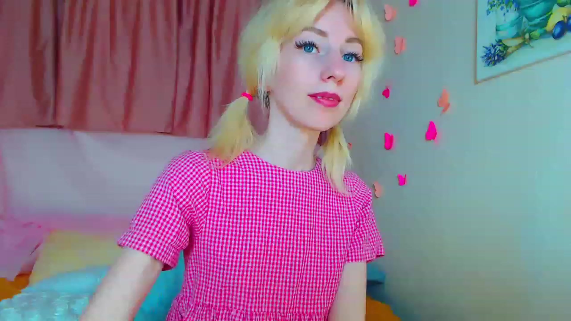 Gallery image thumbnail from PetitePrincez's myfreecams stream on, 06/11/2023, 13:12 image 16 of 20