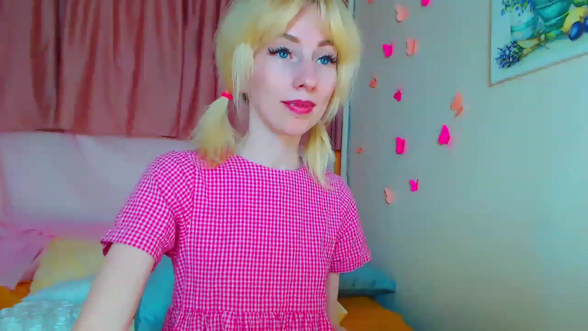 Gallery image thumbnail from PetitePrincez's myfreecams stream on, 06/11/2023, 13:12 image 18 of 20