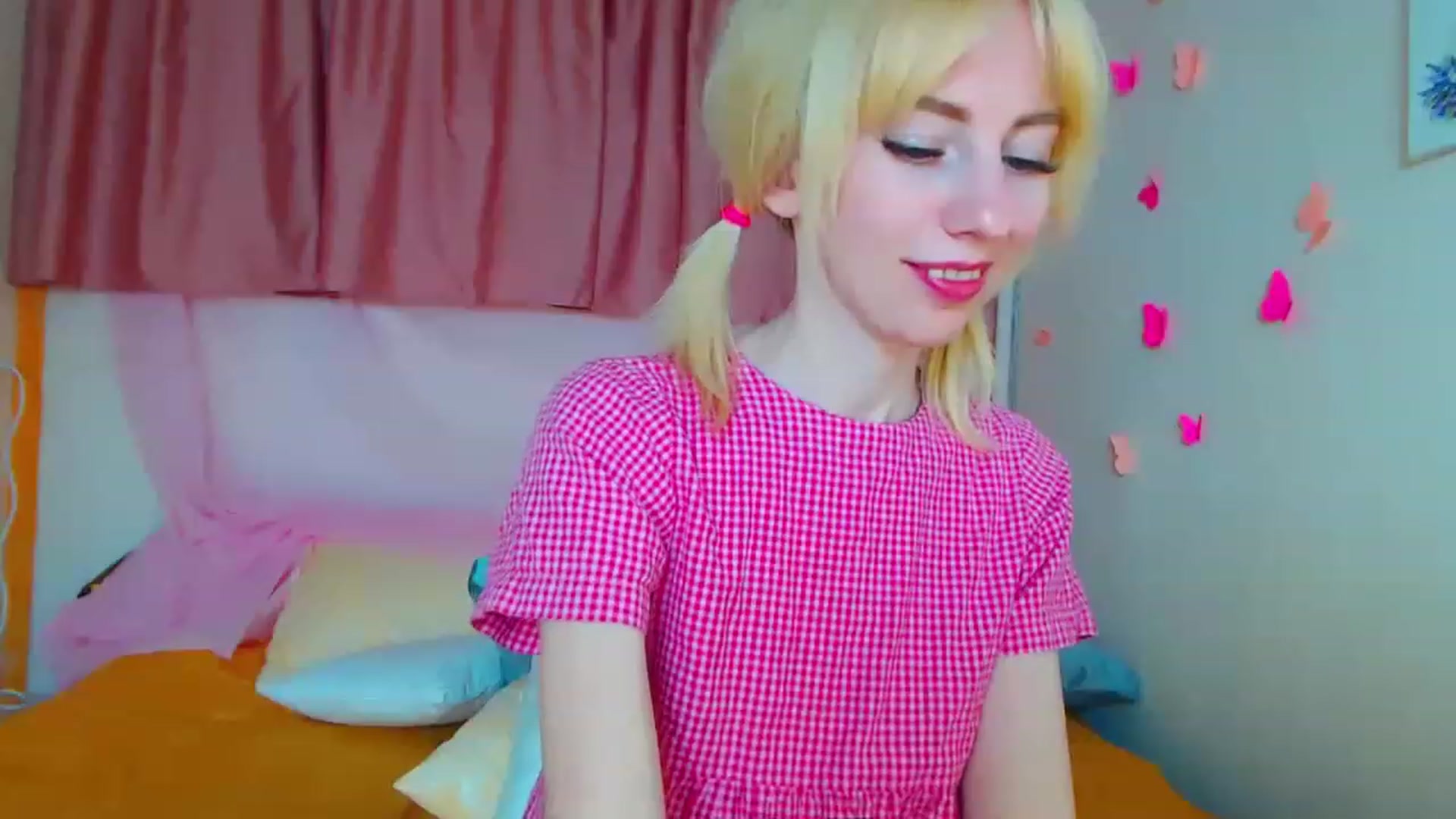 Gallery image thumbnail from PetitePrincez's myfreecams stream on, 06/11/2023, 15:44 image 14 of 20