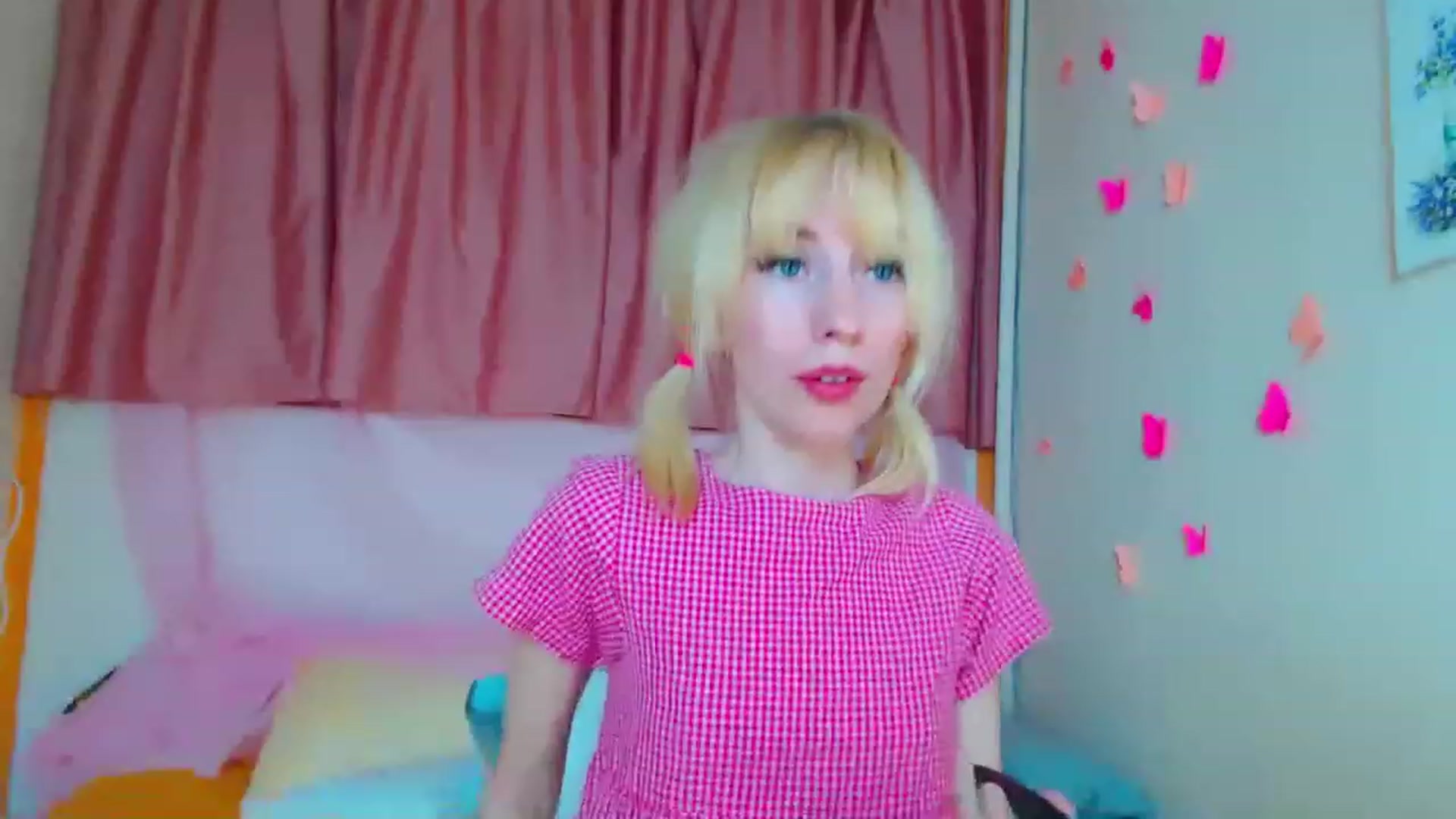 Gallery image thumbnail from PetitePrincez's myfreecams stream on, 06/11/2023, 15:44 image 7 of 20