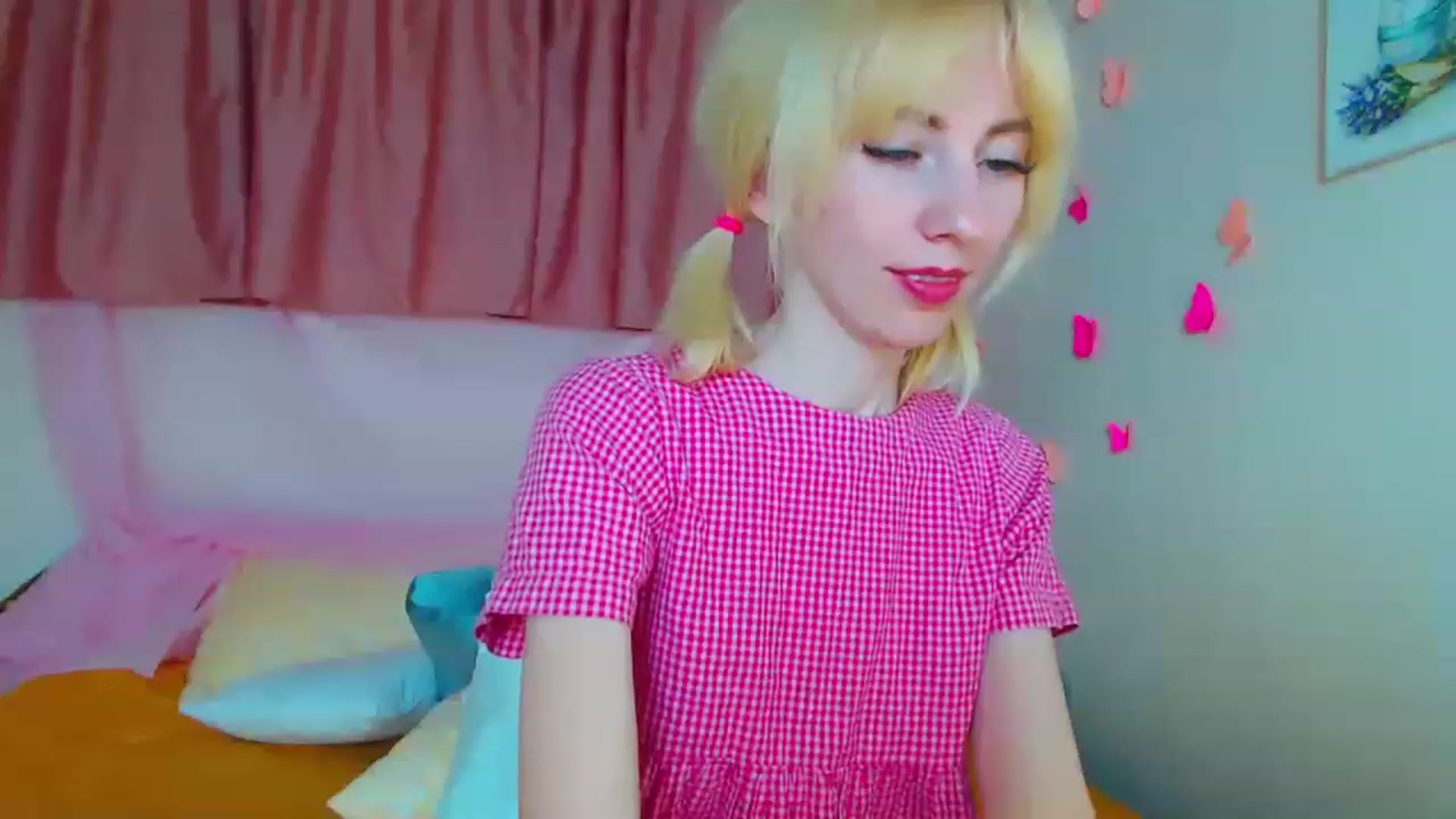 Gallery image thumbnail from PetitePrincez's myfreecams stream on, 06/11/2023, 15:44 image 2 of 20