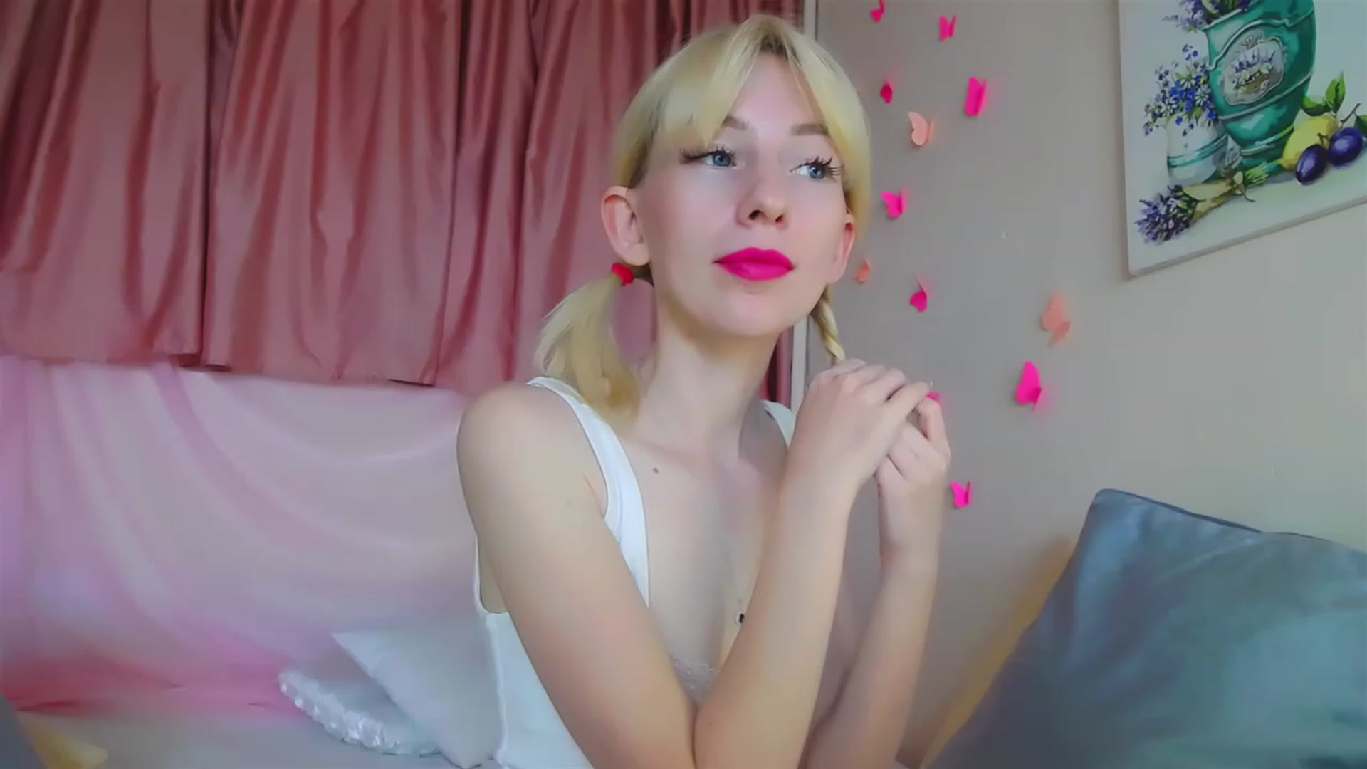 Gallery image thumbnail from PetitePrincez's myfreecams stream on, 06/24/2023, 13:35 image 2 of 20