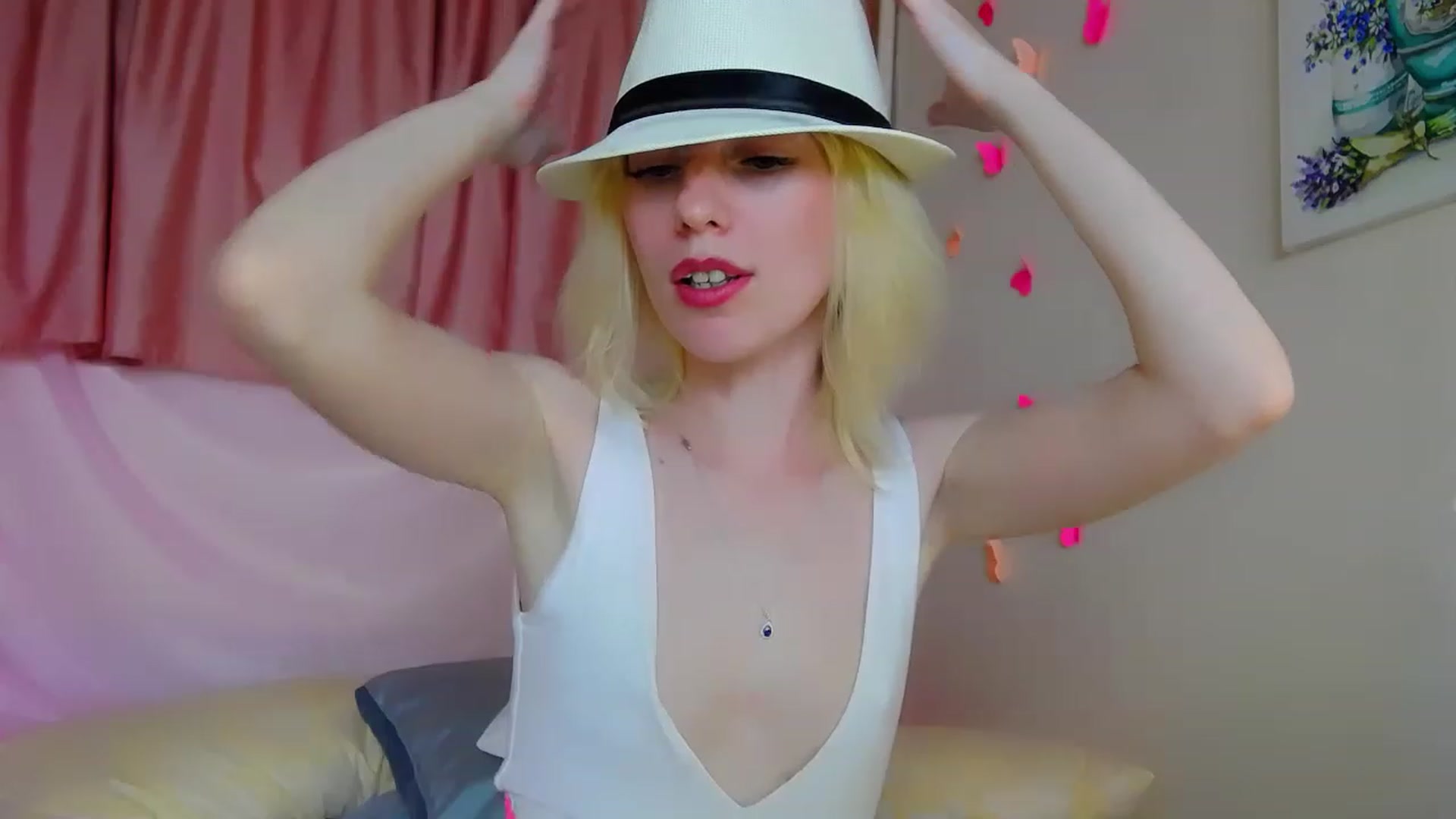 Gallery image thumbnail from PetitePrincez's myfreecams stream on, 06/25/2023, 14:27 image 18 of 20