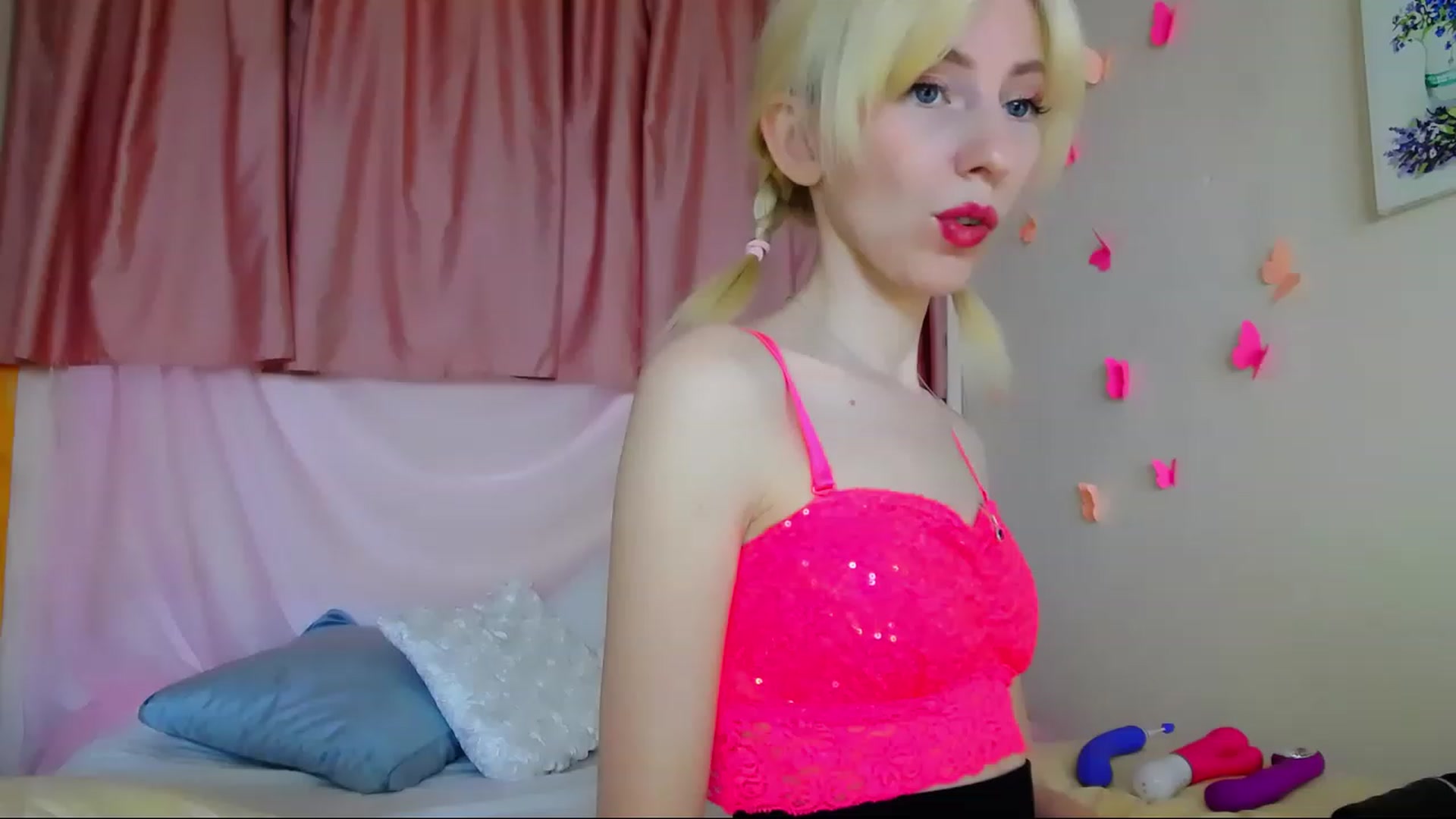 Gallery image thumbnail from PetitePrincez's myfreecams stream on, 07/02/2023, 13:34 image 1 of 20