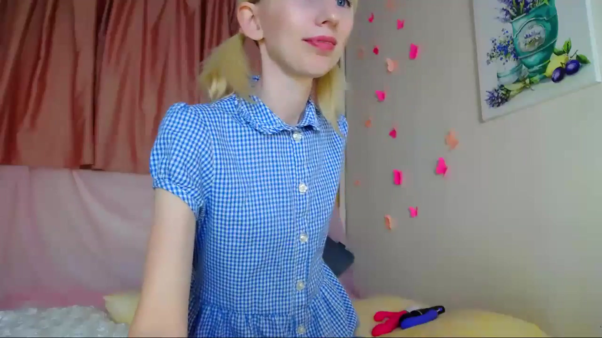 Gallery image thumbnail from PetitePrincez's myfreecams stream on, 07/09/2023, 16:21 image 17 of 20