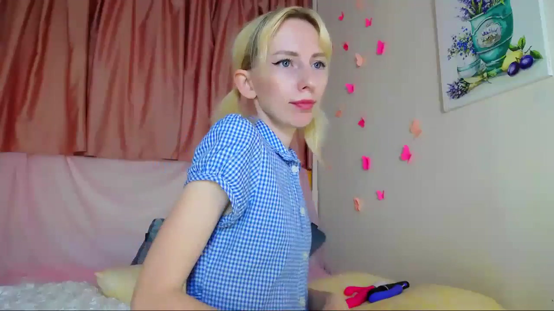 Gallery image thumbnail from PetitePrincez's myfreecams stream on, 07/09/2023, 16:21 image 15 of 20
