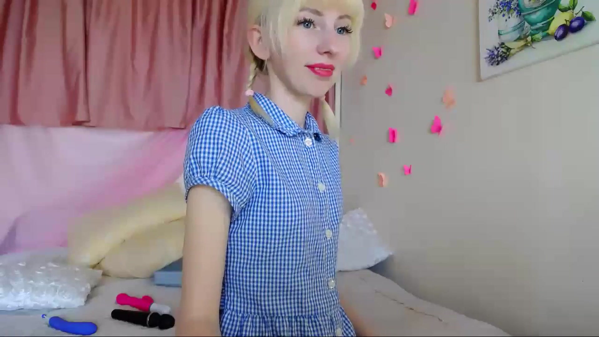 Gallery image thumbnail from PetitePrincez's myfreecams stream on, 07/15/2023, 13:39 image 12 of 20