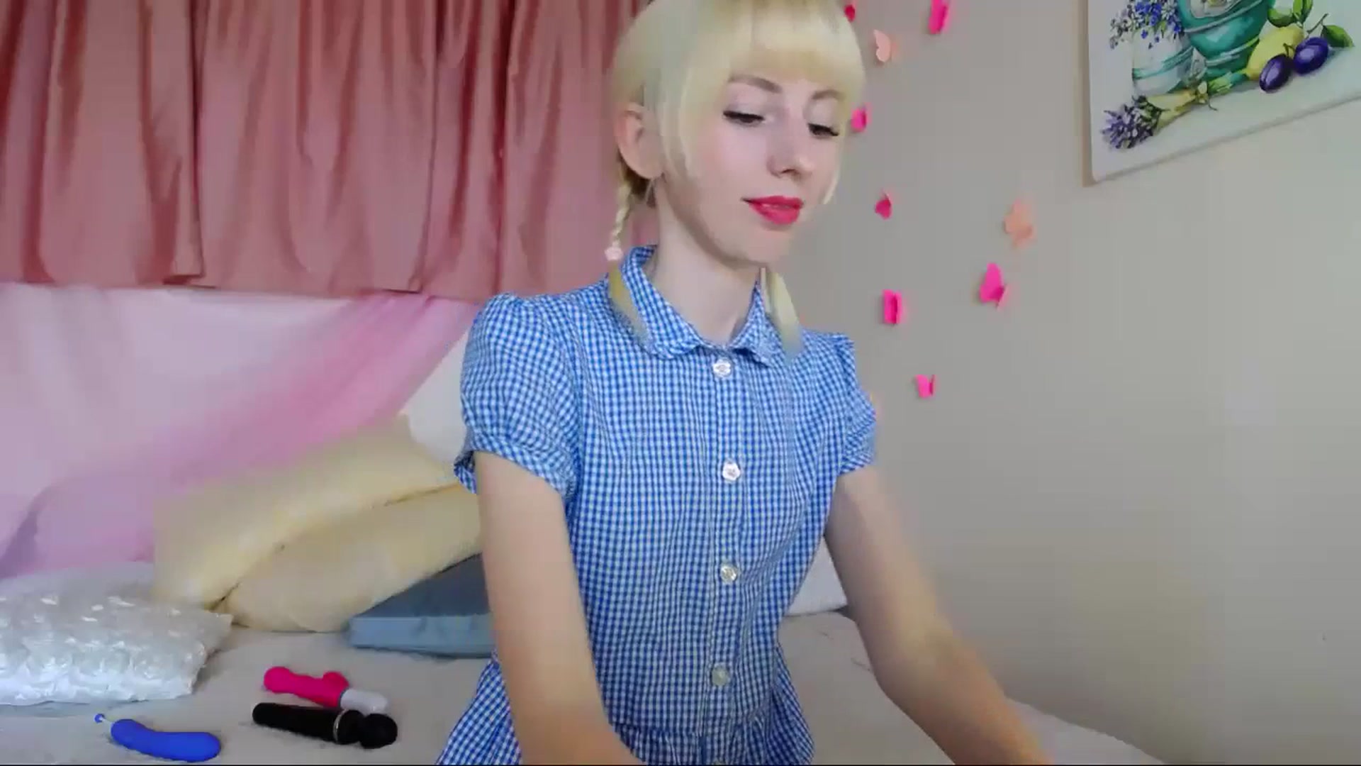 Gallery image thumbnail from PetitePrincez's myfreecams stream on, 07/15/2023, 13:39 image 17 of 20