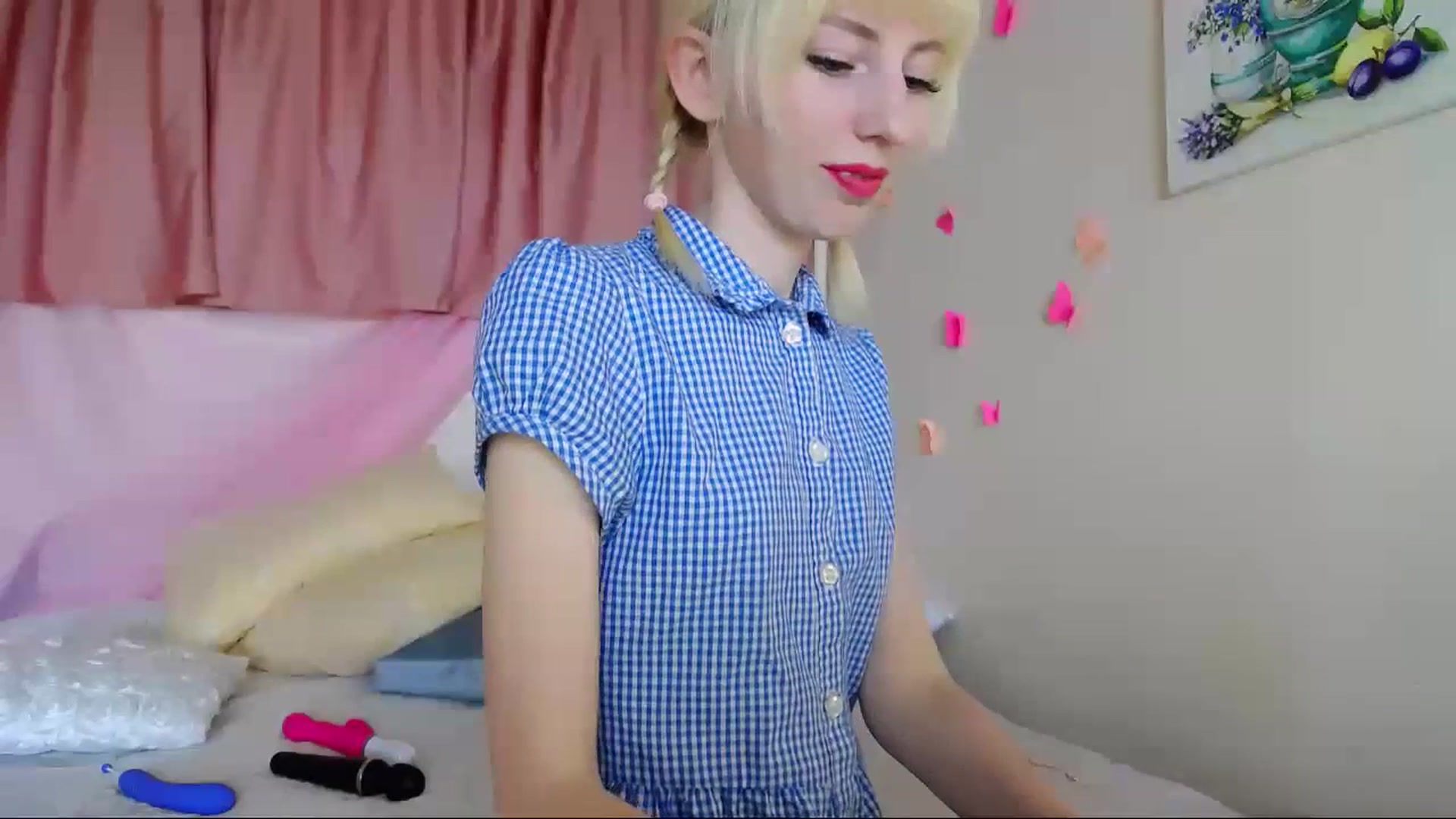 Gallery image thumbnail from PetitePrincez's myfreecams stream on, 07/15/2023, 13:39 image 11 of 20