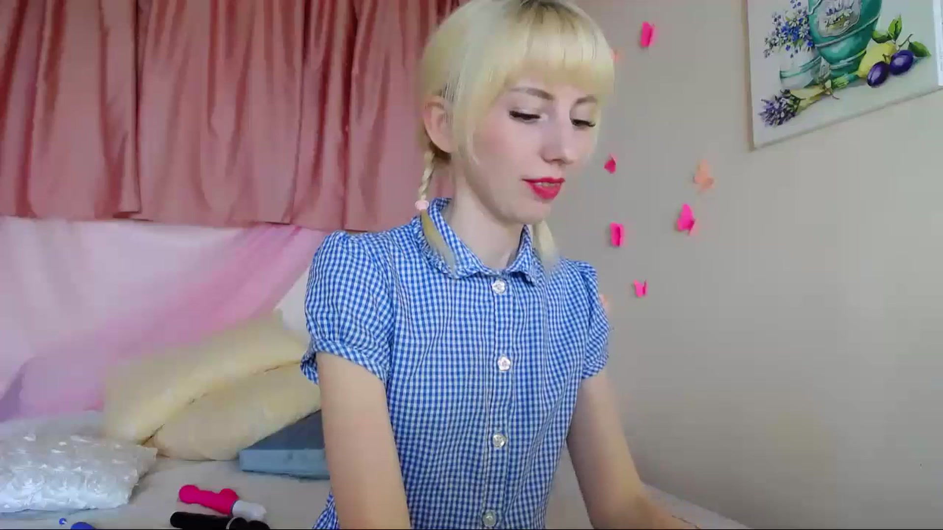 Gallery image thumbnail from PetitePrincez's myfreecams stream on, 07/15/2023, 13:39 image 4 of 20