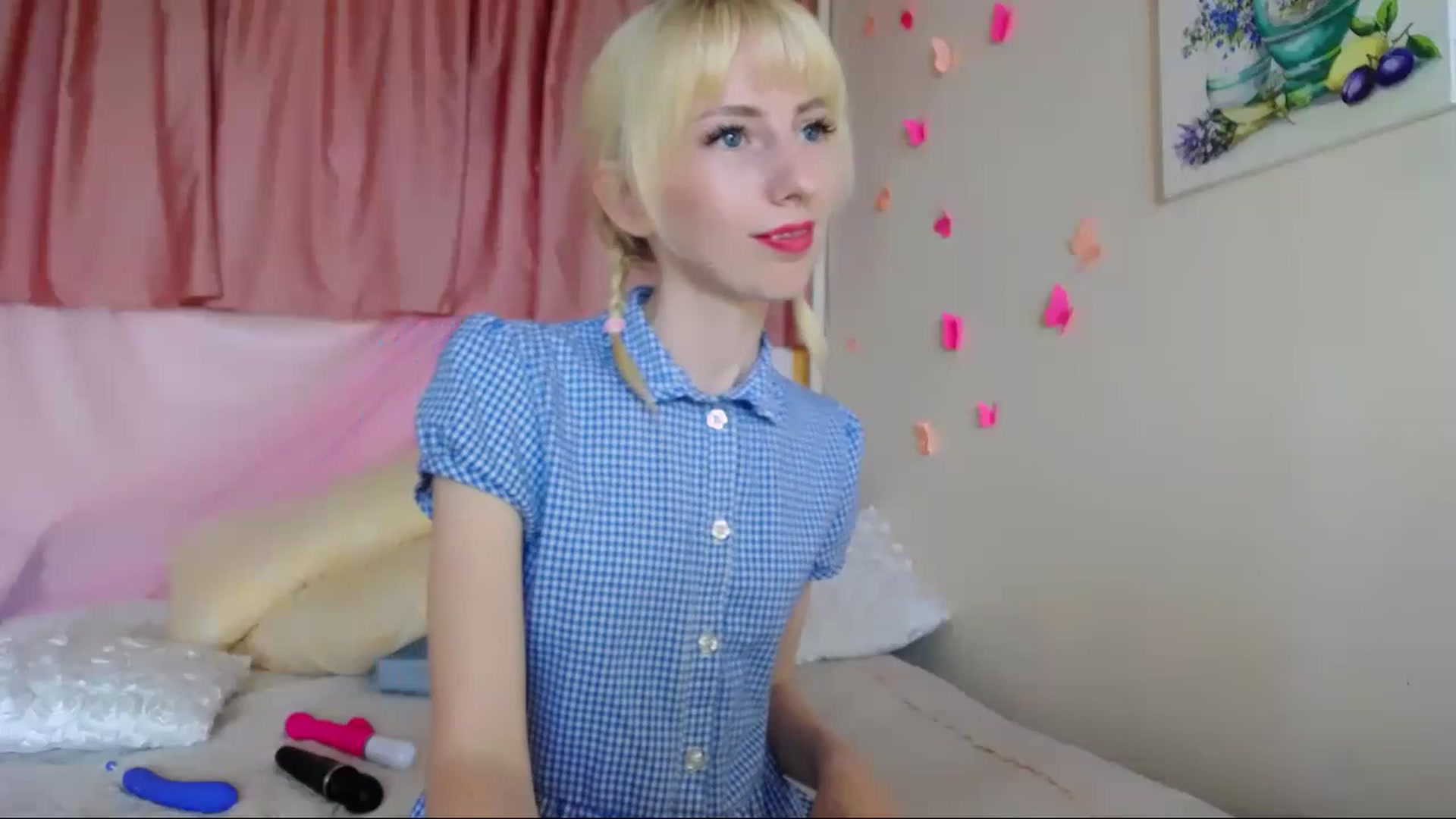 Gallery image thumbnail from PetitePrincez's myfreecams stream on, 07/15/2023, 14:34 image 4 of 20