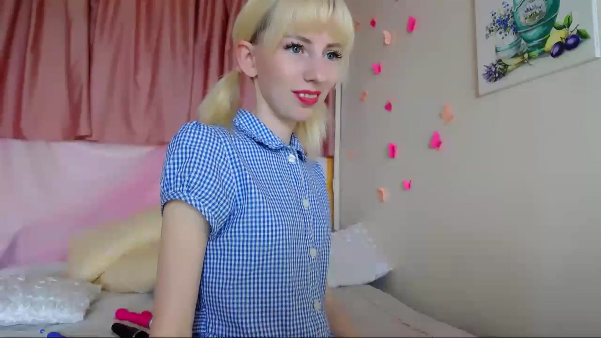 Gallery image thumbnail from PetitePrincez's myfreecams stream on, 07/15/2023, 14:34 image 16 of 20