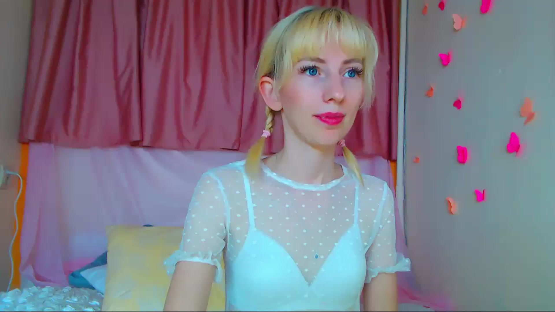 Gallery image thumbnail from PetitePrincez's myfreecams stream on, 07/23/2023, 13:50 image 1 of 20