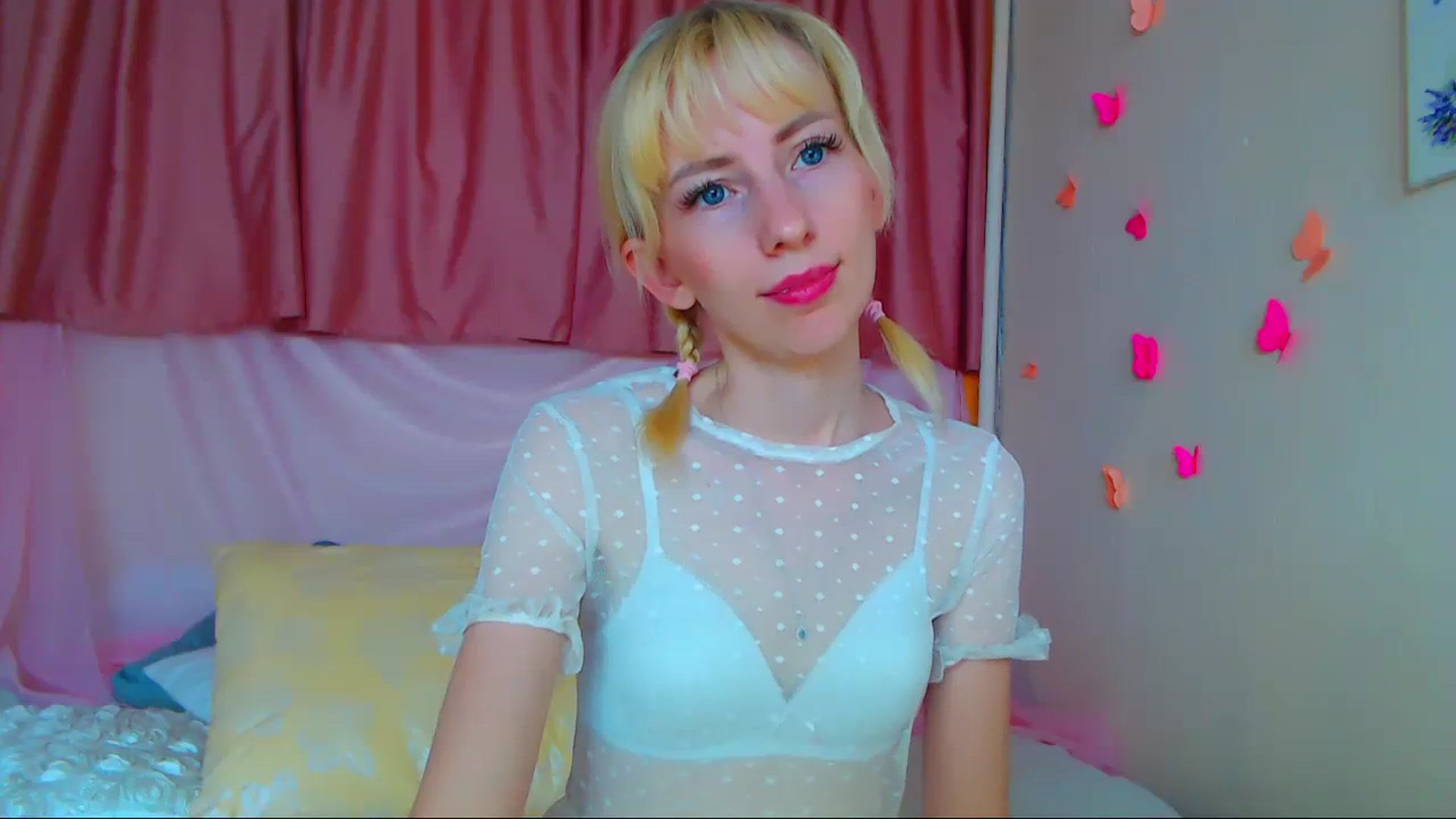 Gallery image thumbnail from PetitePrincez's myfreecams stream on, 07/23/2023, 13:50 image 5 of 20