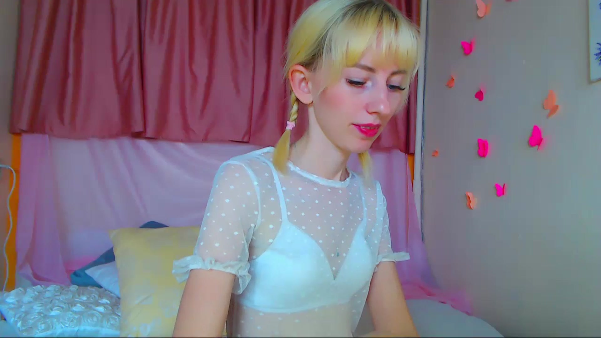 Gallery image thumbnail from PetitePrincez's myfreecams stream on, 07/23/2023, 13:50 image 13 of 20