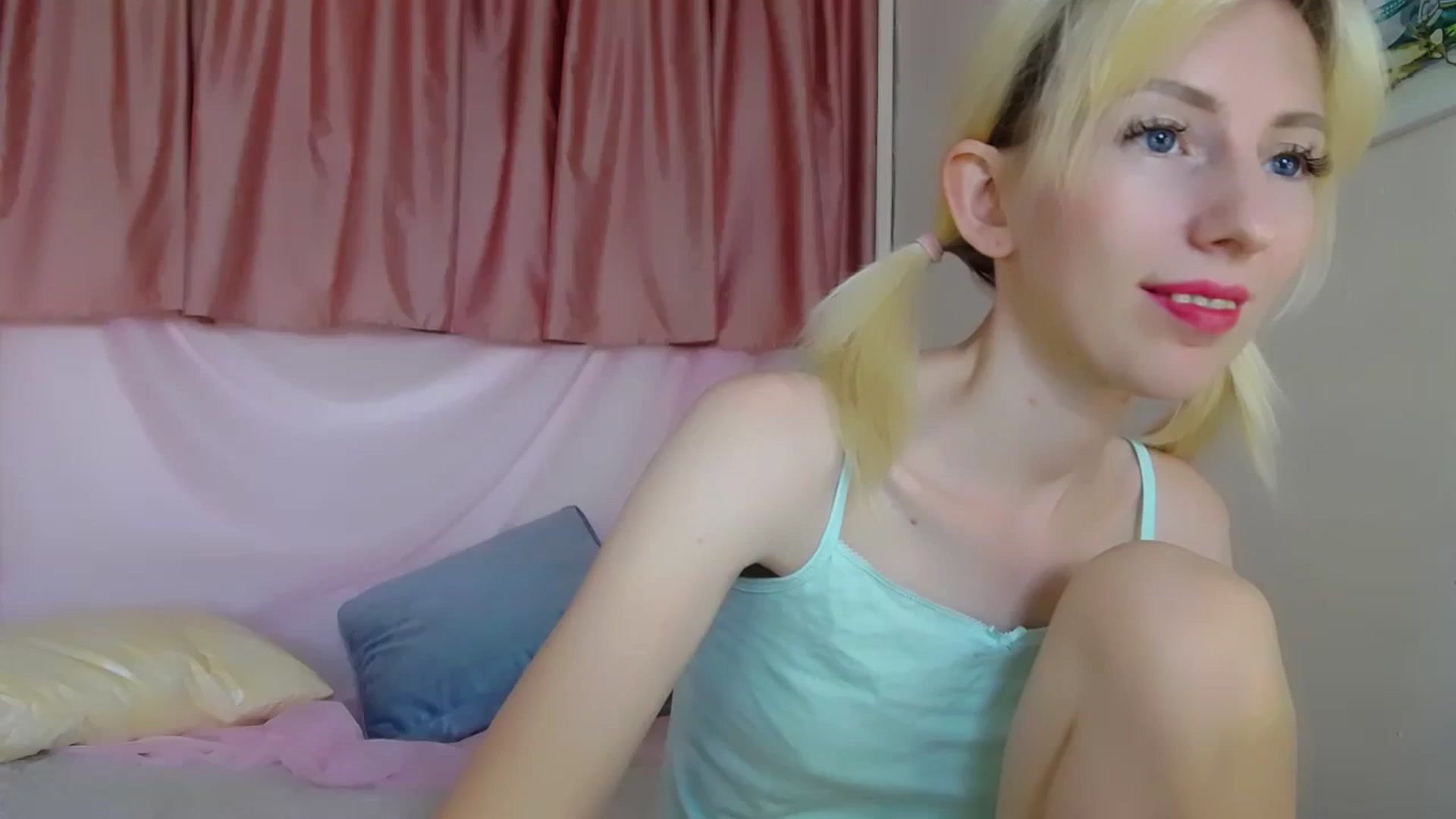 Gallery image thumbnail from PetitePrincez's myfreecams stream on, 08/25/2023, 14:33 image 1 of 20