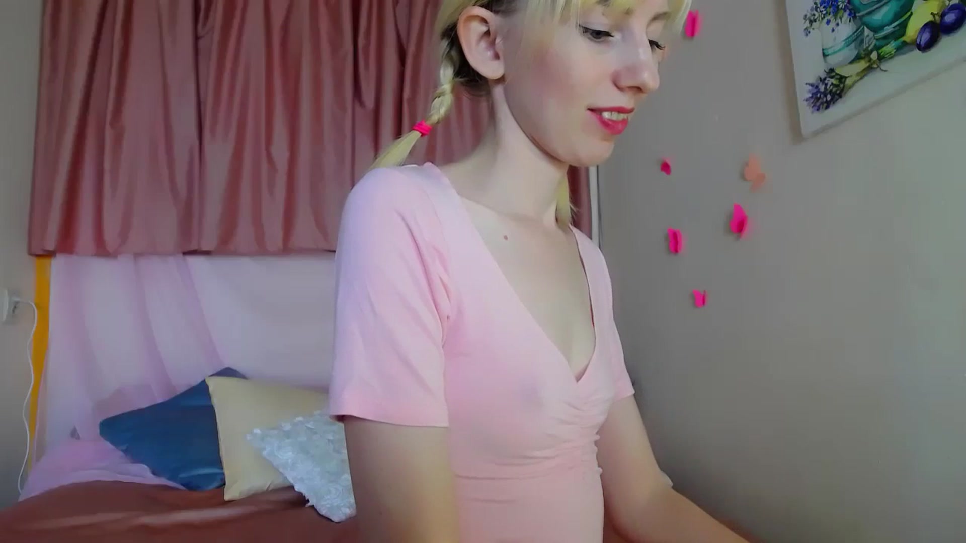 Gallery image thumbnail from PetitePrincez's myfreecams stream on, 09/03/2023, 14:32 image 4 of 20