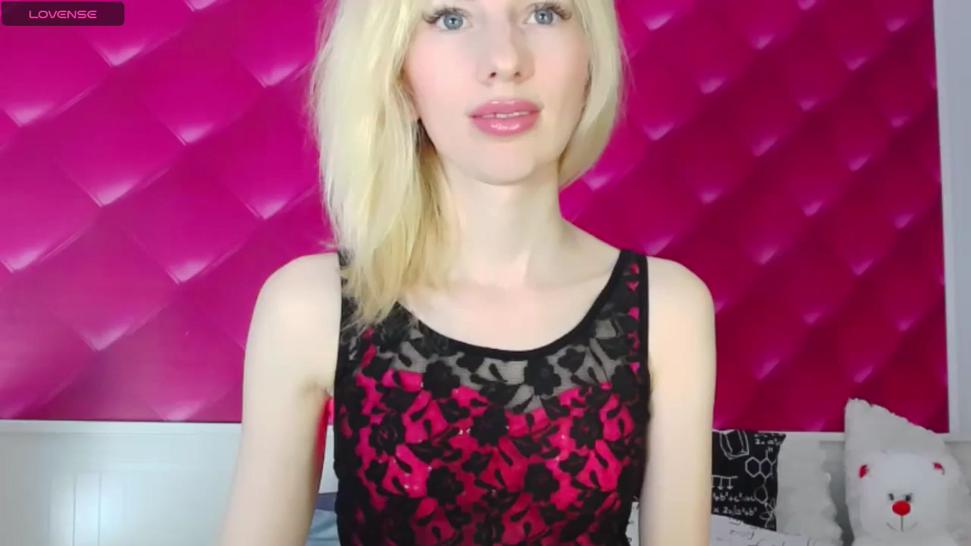 Gallery image thumbnail from PetitePrincez's myfreecams stream on, 11/12/2023, 14:47 image 2 of 20