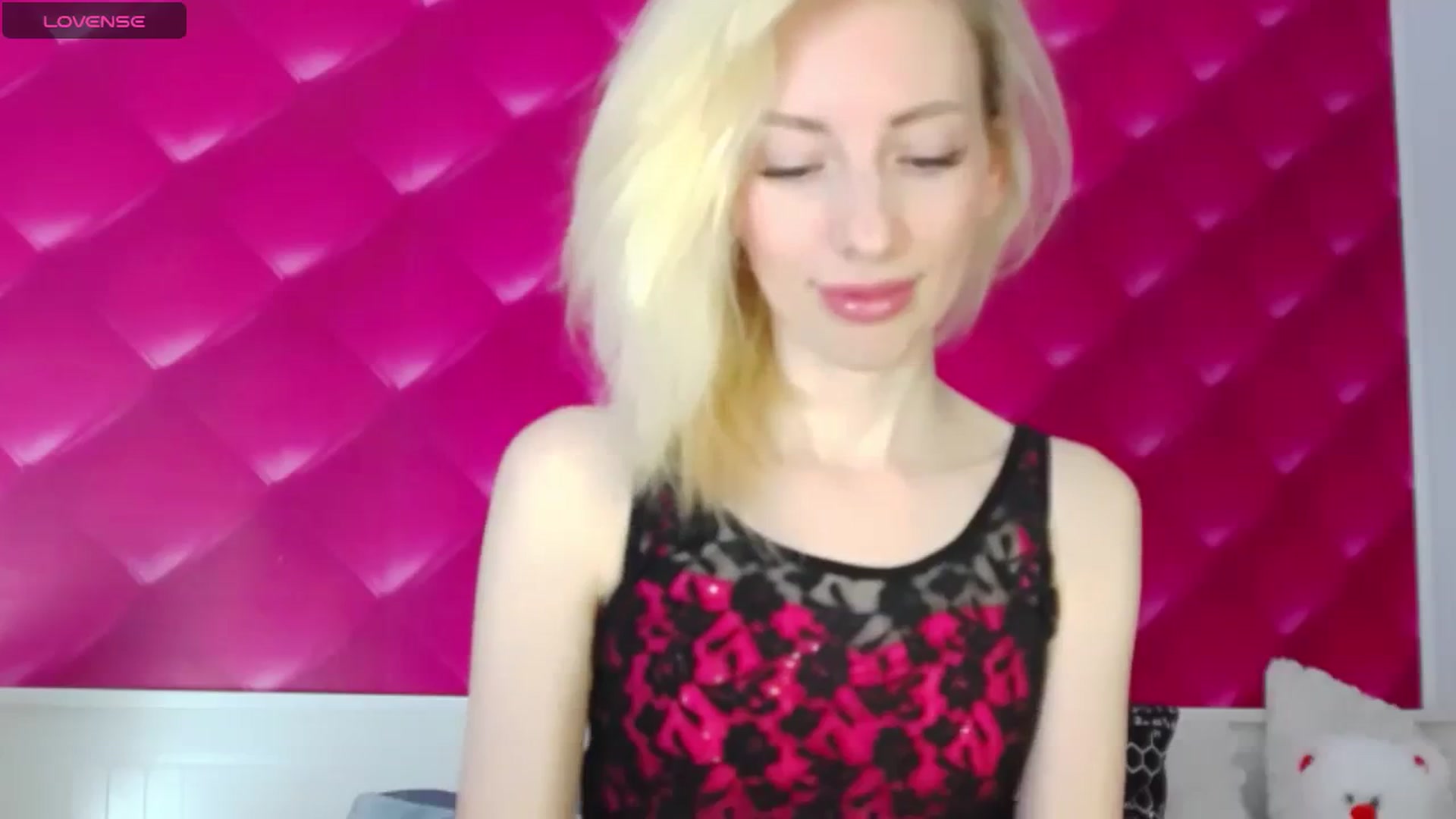 Gallery image thumbnail from PetitePrincez's myfreecams stream on, 11/12/2023, 14:47 image 14 of 20