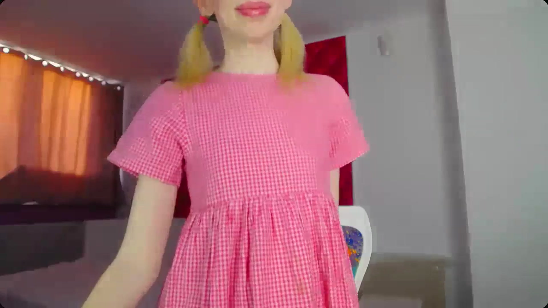 Gallery image thumbnail from PetitePrincez's myfreecams stream on, 12/30/2023, 13:45 image 4 of 20