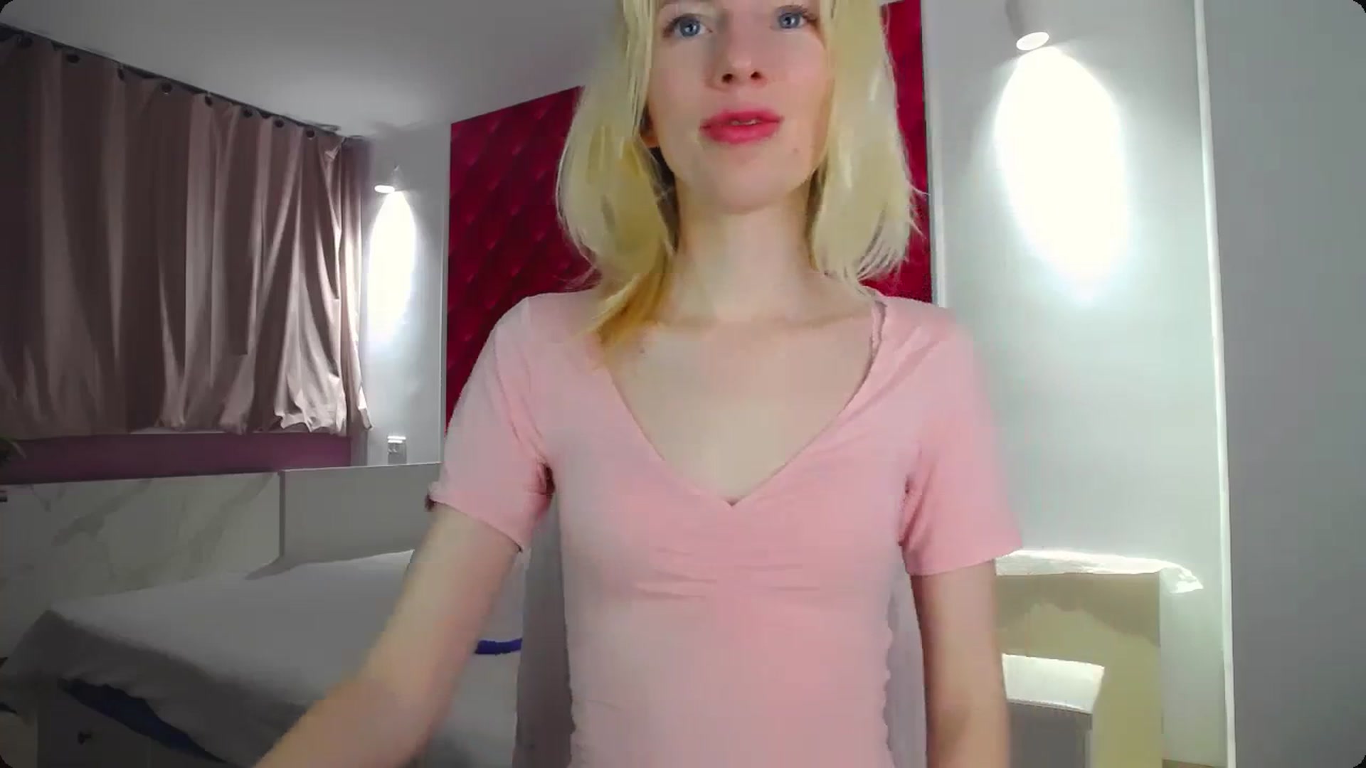 Gallery image thumbnail from PetitePrincez's myfreecams stream on, 12/30/2023, 17:48 image 3 of 20