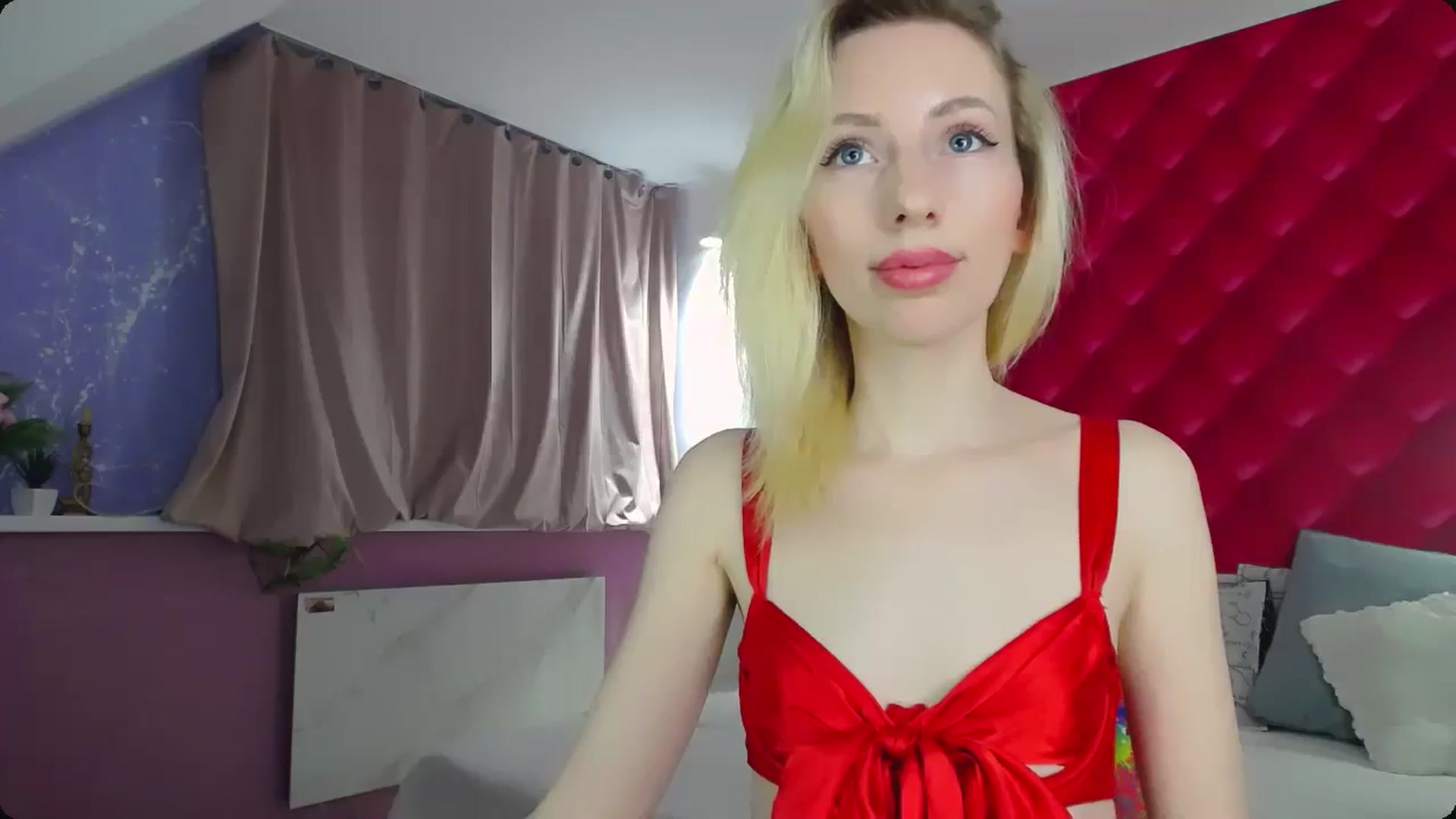 Gallery image thumbnail from PetitePrincez's myfreecams stream on, 12/31/2023, 14:43 image 6 of 20