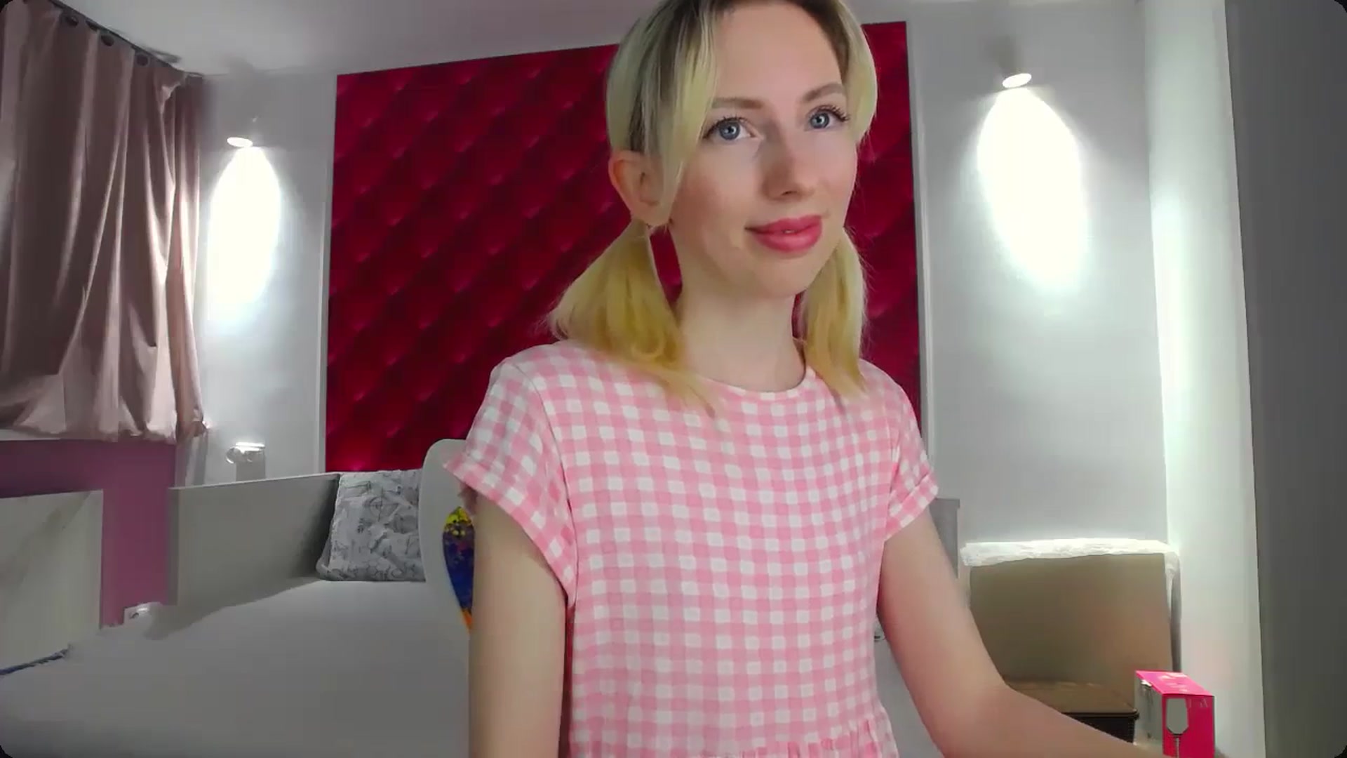Gallery image thumbnail from PetitePrincez's myfreecams stream on, 01/07/2024, 14:51 image 5 of 20