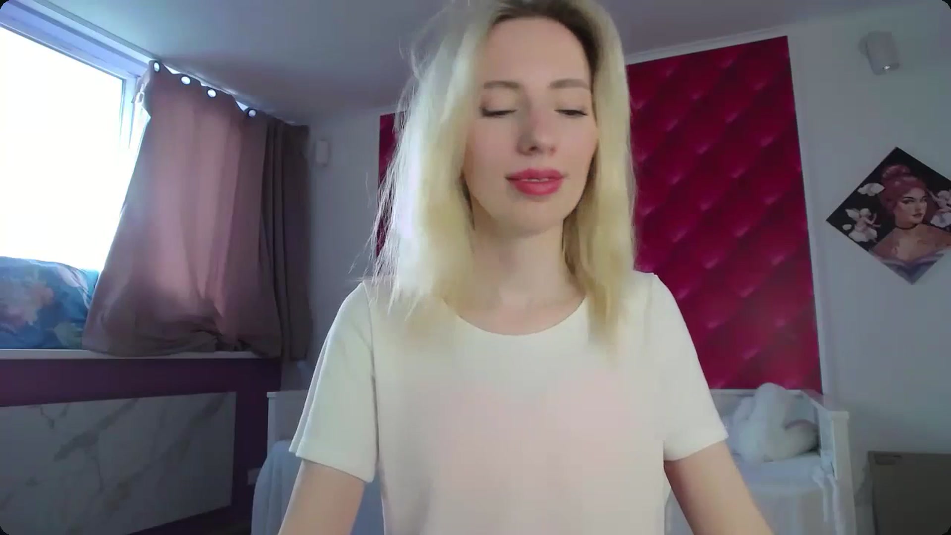 Gallery image thumbnail from PetitePrincez's myfreecams stream on, 04/07/2024, 13:55 image 4 of 20