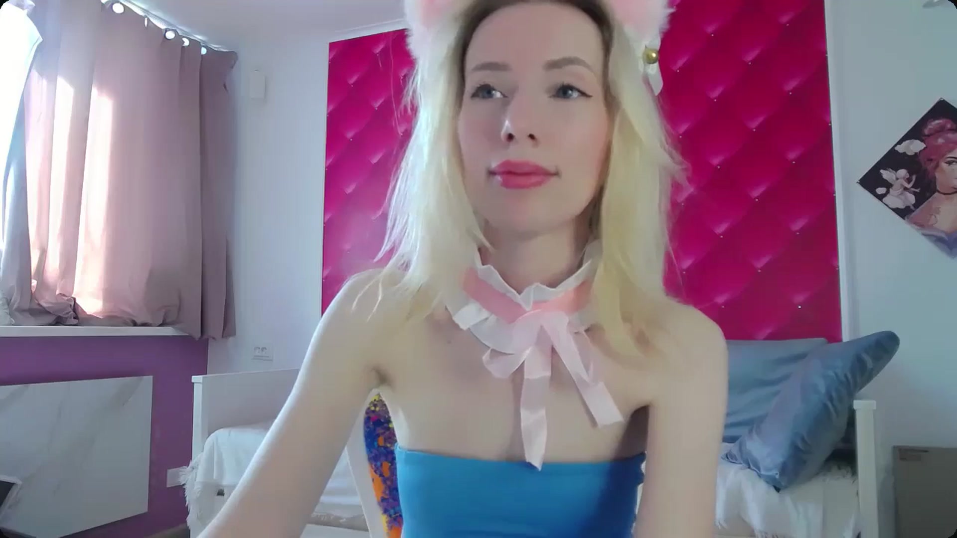 Gallery image thumbnail from PetitePrincez's myfreecams stream on, 04/27/2024, 13:38 image 7 of 20