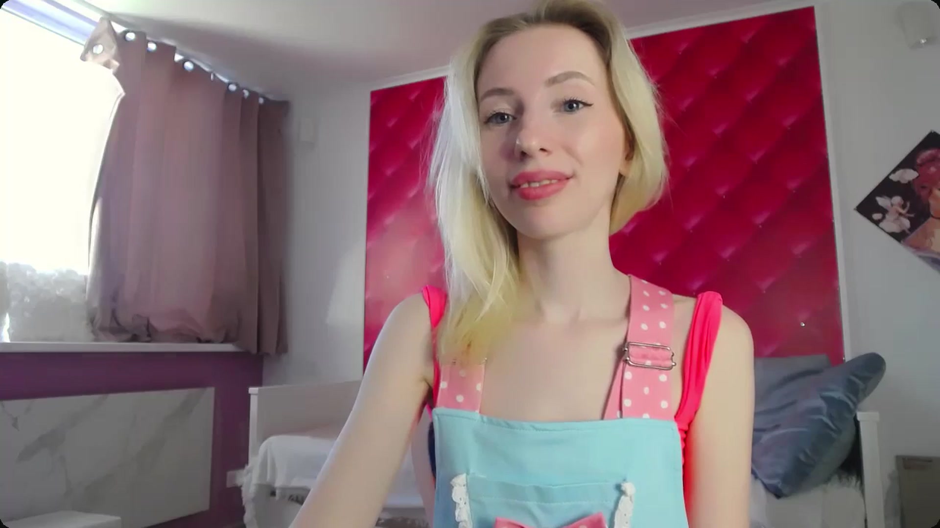 Gallery image thumbnail from PetitePrincez's myfreecams stream on, 04/27/2024, 16:11 image 14 of 20