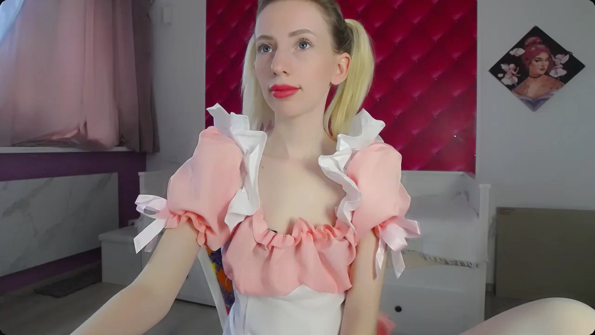 Gallery image thumbnail from PetitePrincez's myfreecams stream on, 04/28/2024, 14:28 image 11 of 20