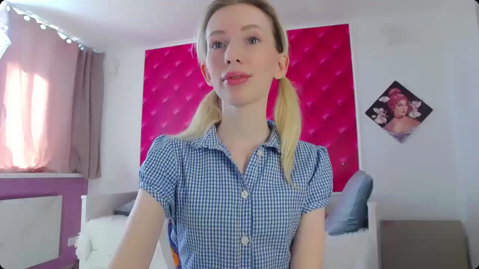 Gallery image thumbnail from PetitePrincez's myfreecams stream on, 05/04/2024, 12:55 image 1 of 20
