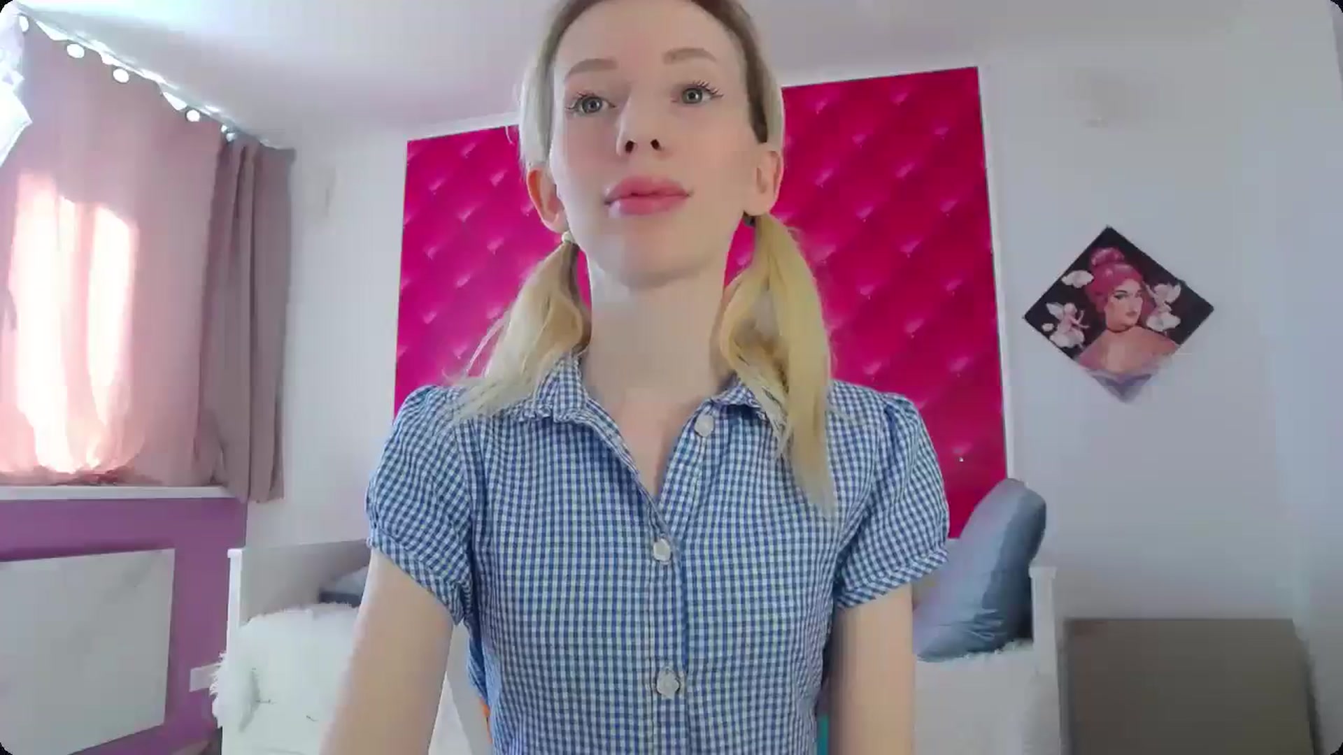 Gallery image thumbnail from PetitePrincez's myfreecams stream on, 05/04/2024, 12:55 image 7 of 20