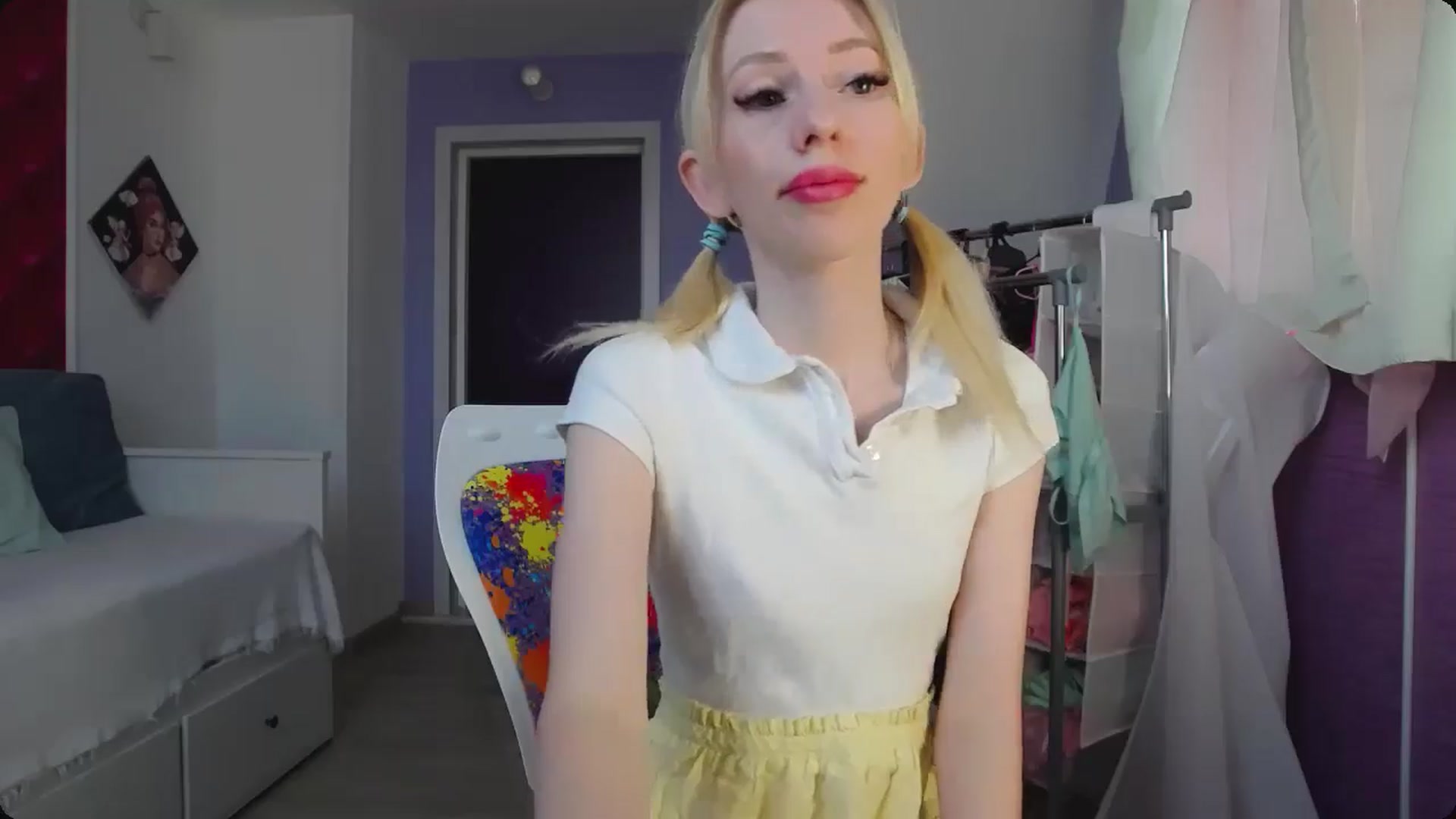 Gallery image thumbnail from PetitePrincez's myfreecams stream on, 05/11/2024, 15:34 image 8 of 20
