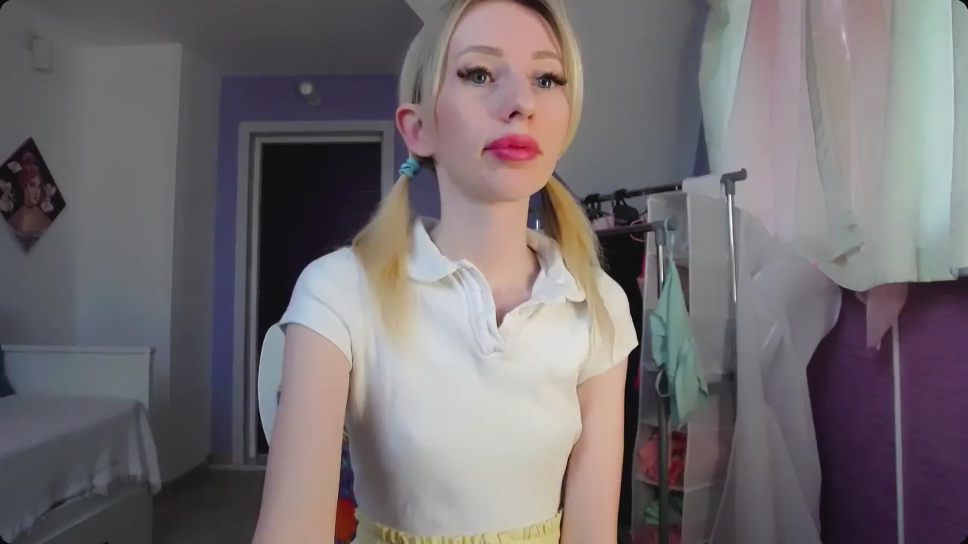 Gallery image thumbnail from PetitePrincez's myfreecams stream on, 05/11/2024, 15:34 image 12 of 20