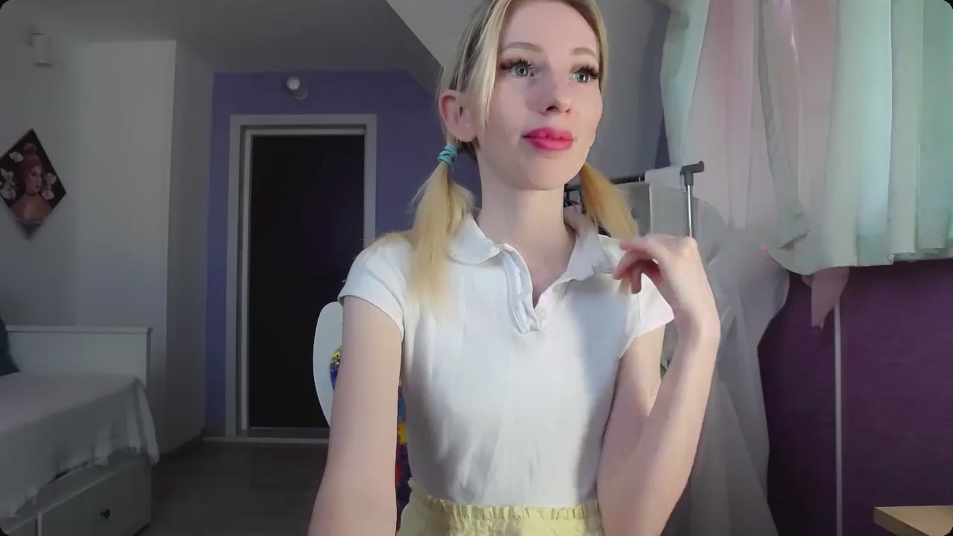 Gallery image thumbnail from PetitePrincez's myfreecams stream on, 05/11/2024, 16:22 image 19 of 20