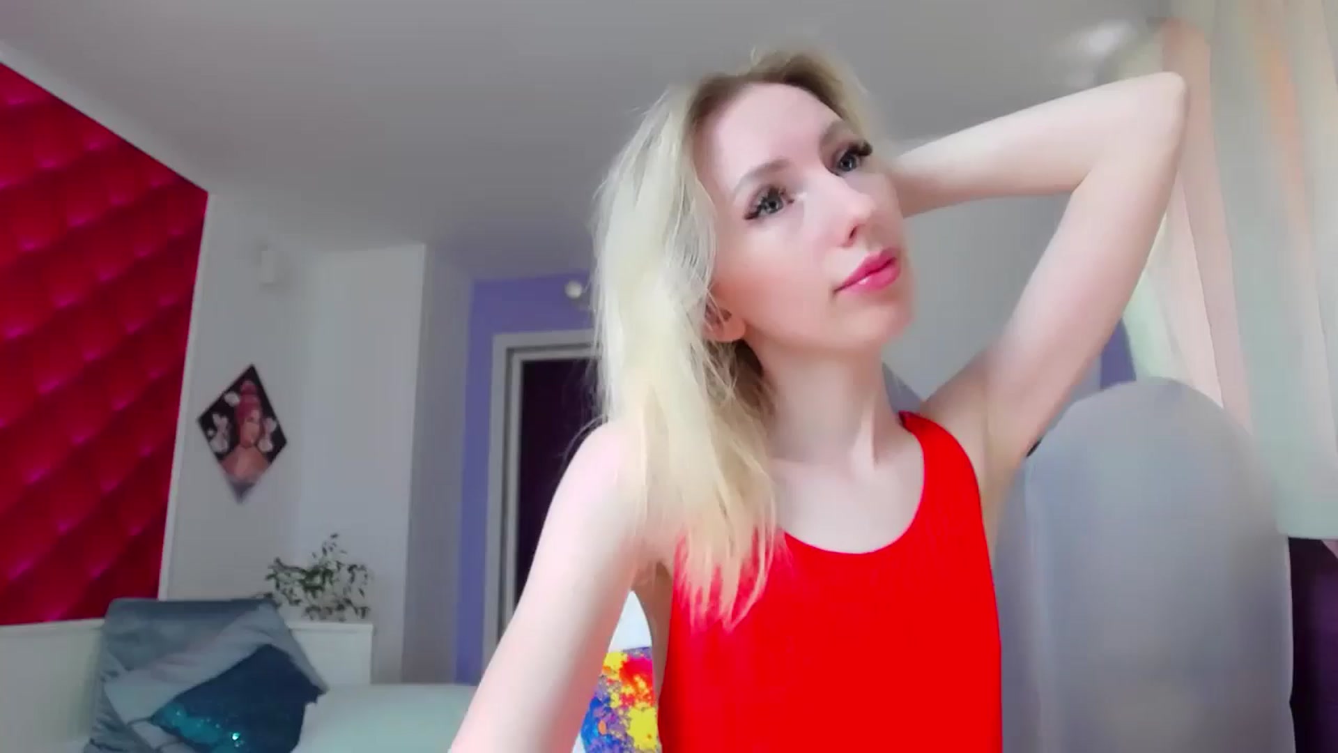 Gallery image thumbnail from PetitePrincez's myfreecams stream on, 05/18/2024, 12:32 image 17 of 20