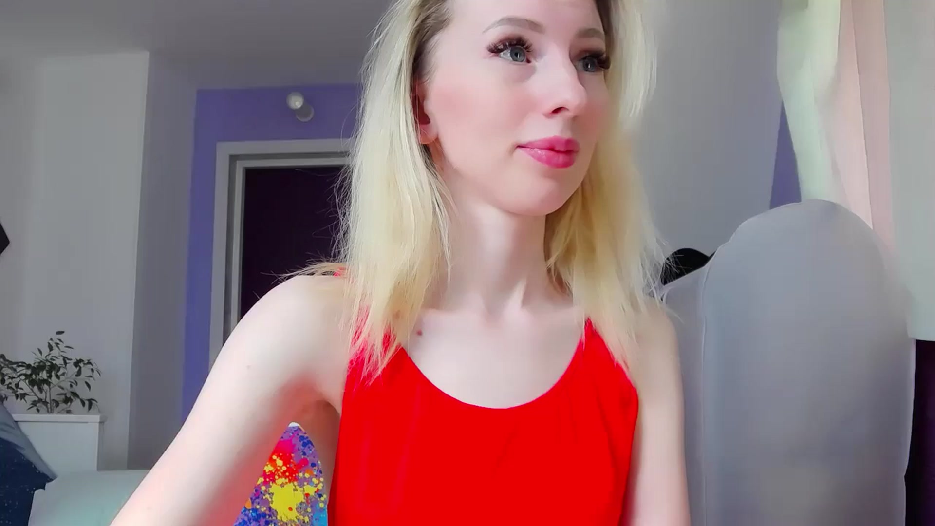 Gallery image thumbnail from PetitePrincez's myfreecams stream on, 05/18/2024, 12:32 image 2 of 20