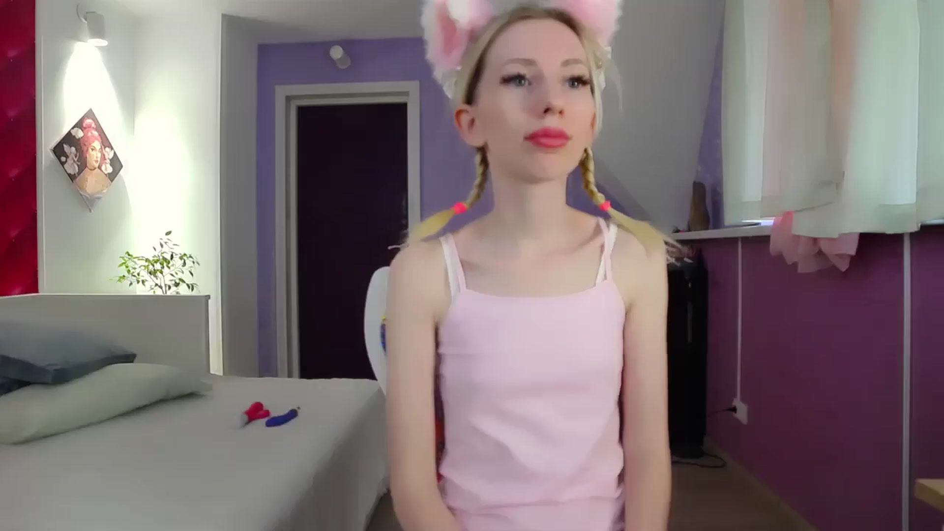 Gallery image thumbnail from PetitePrincez's myfreecams stream on, 05/26/2024, 13:53 image 12 of 20