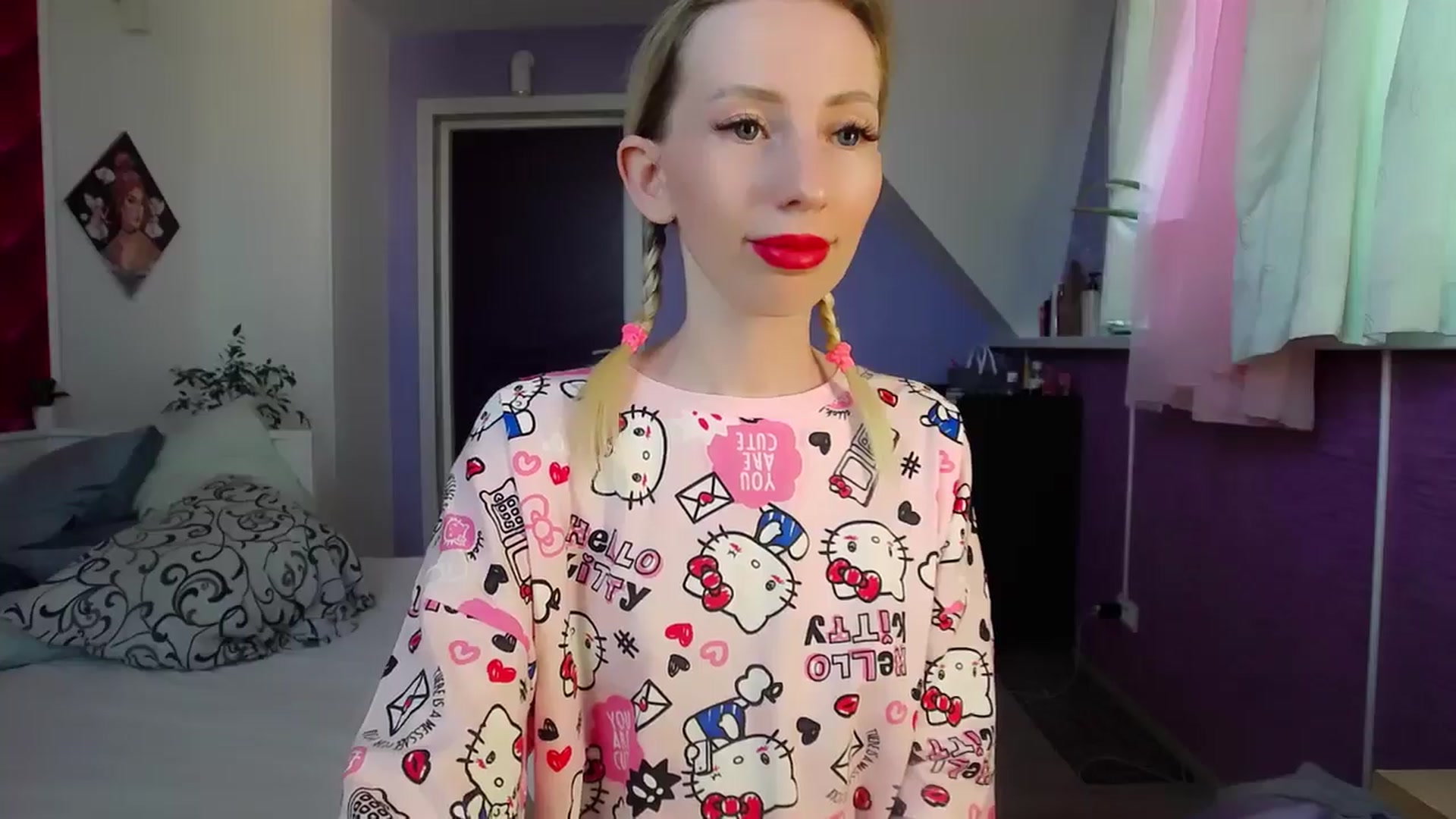 Gallery image thumbnail from PetitePrincez's myfreecams stream on, 06/20/2024, 16:32 image 17 of 20
