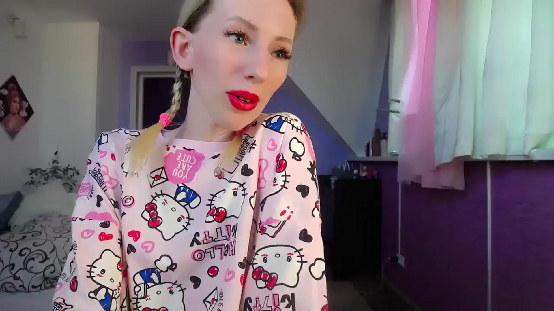 Gallery image thumbnail from PetitePrincez's myfreecams stream on, 06/20/2024, 16:32 image 11 of 20