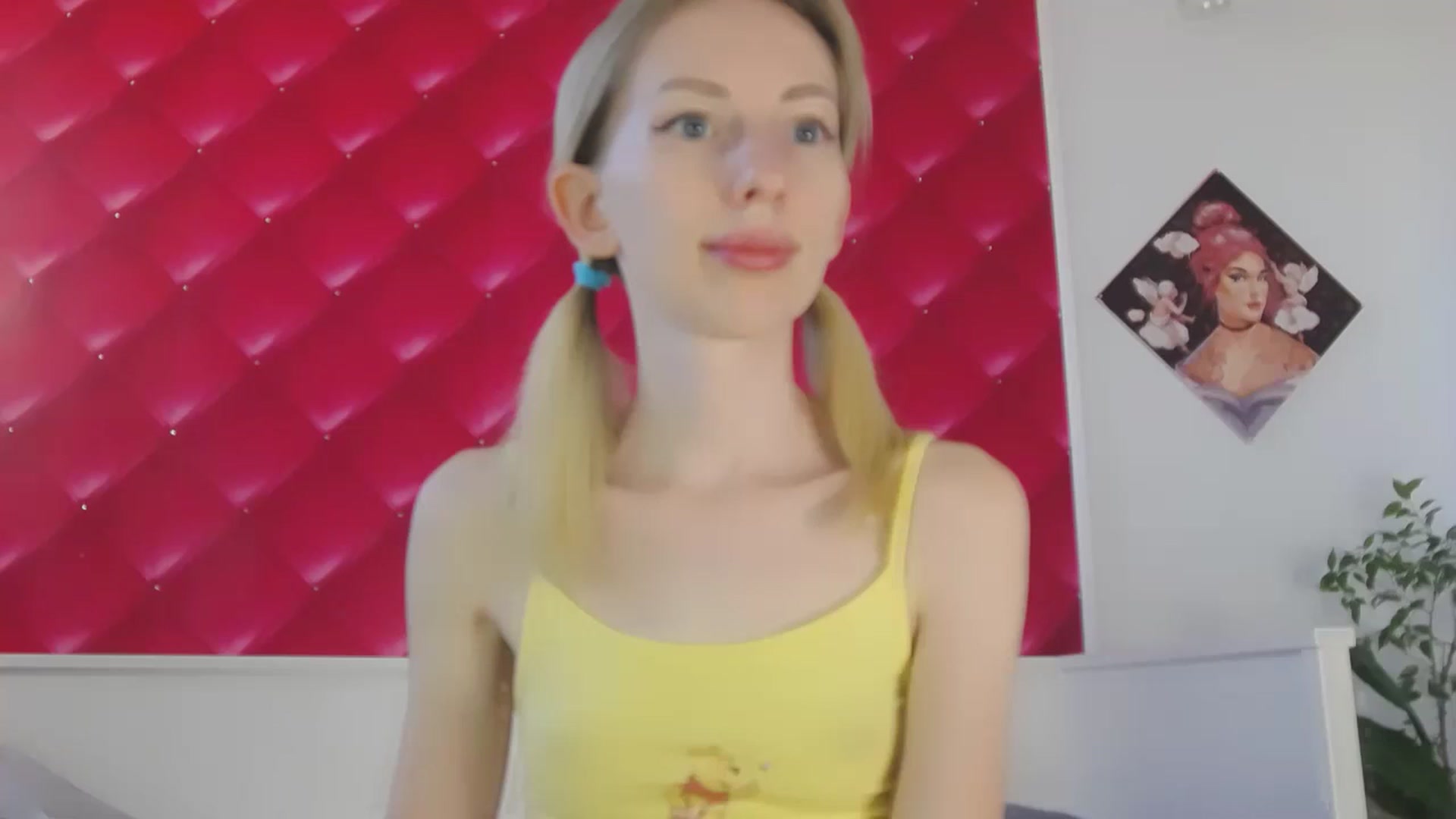 Gallery image thumbnail from PetitePrincez's myfreecams stream on, 08/17/2024, 16:04 image 19 of 20